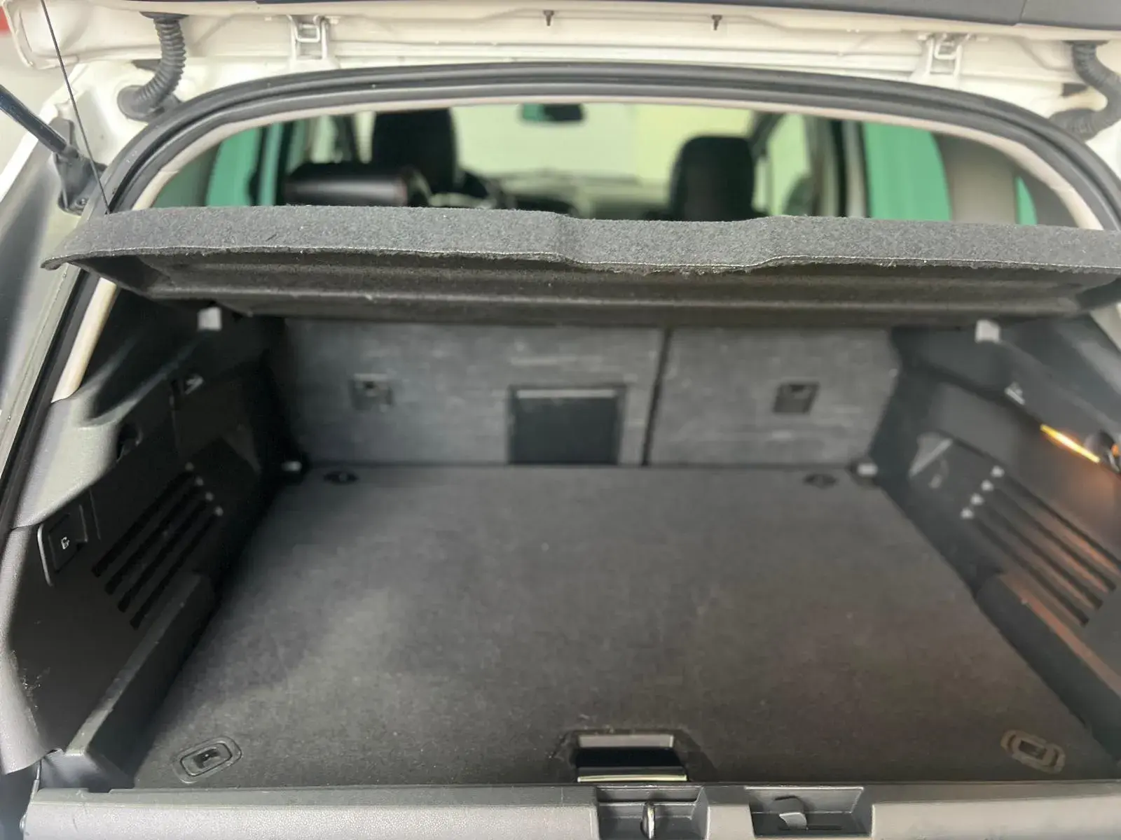 Peugeot 3008 1.6 BlueHDi Allure Grip Control EAT6 11