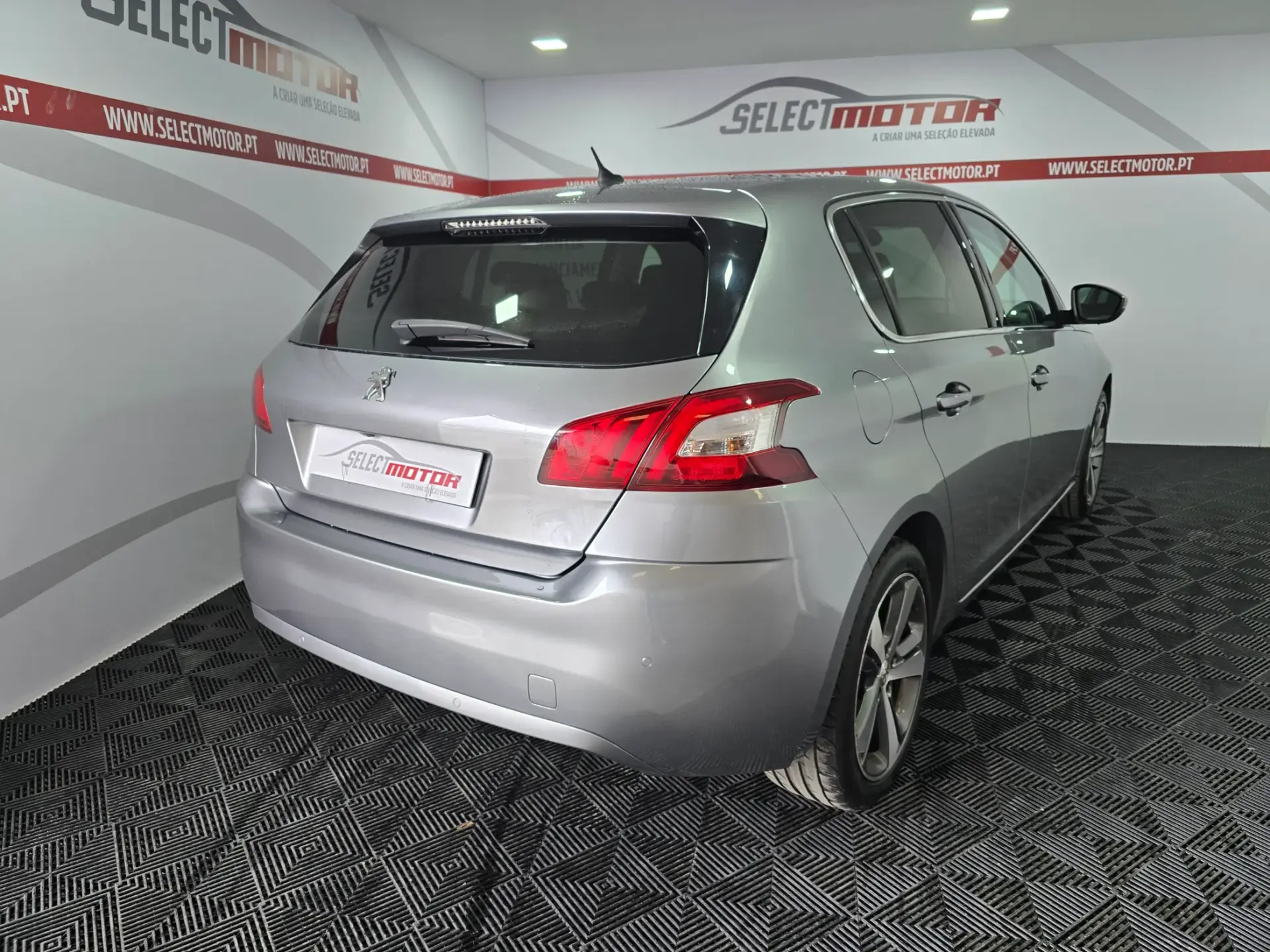 Peugeot 308 1.6 BlueHDi Allure 4