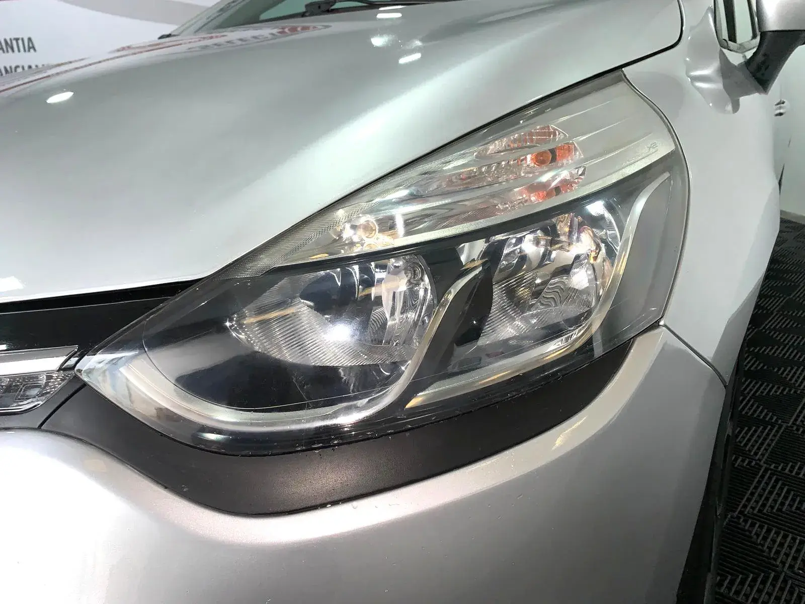 Renault Clio 1.5 dCi Dynamique S 5