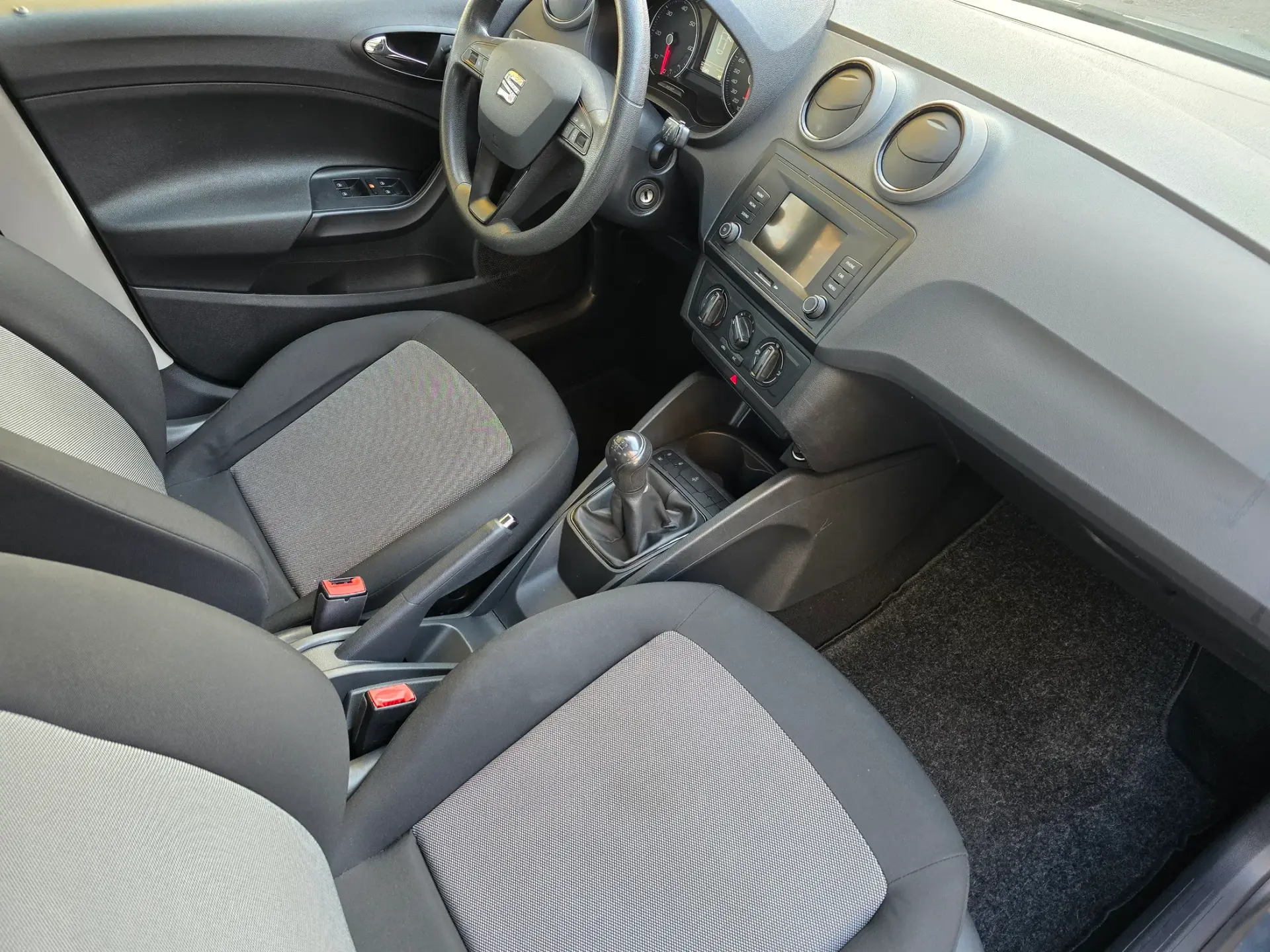 SEAT Ibiza 1.4 TDi Style 25