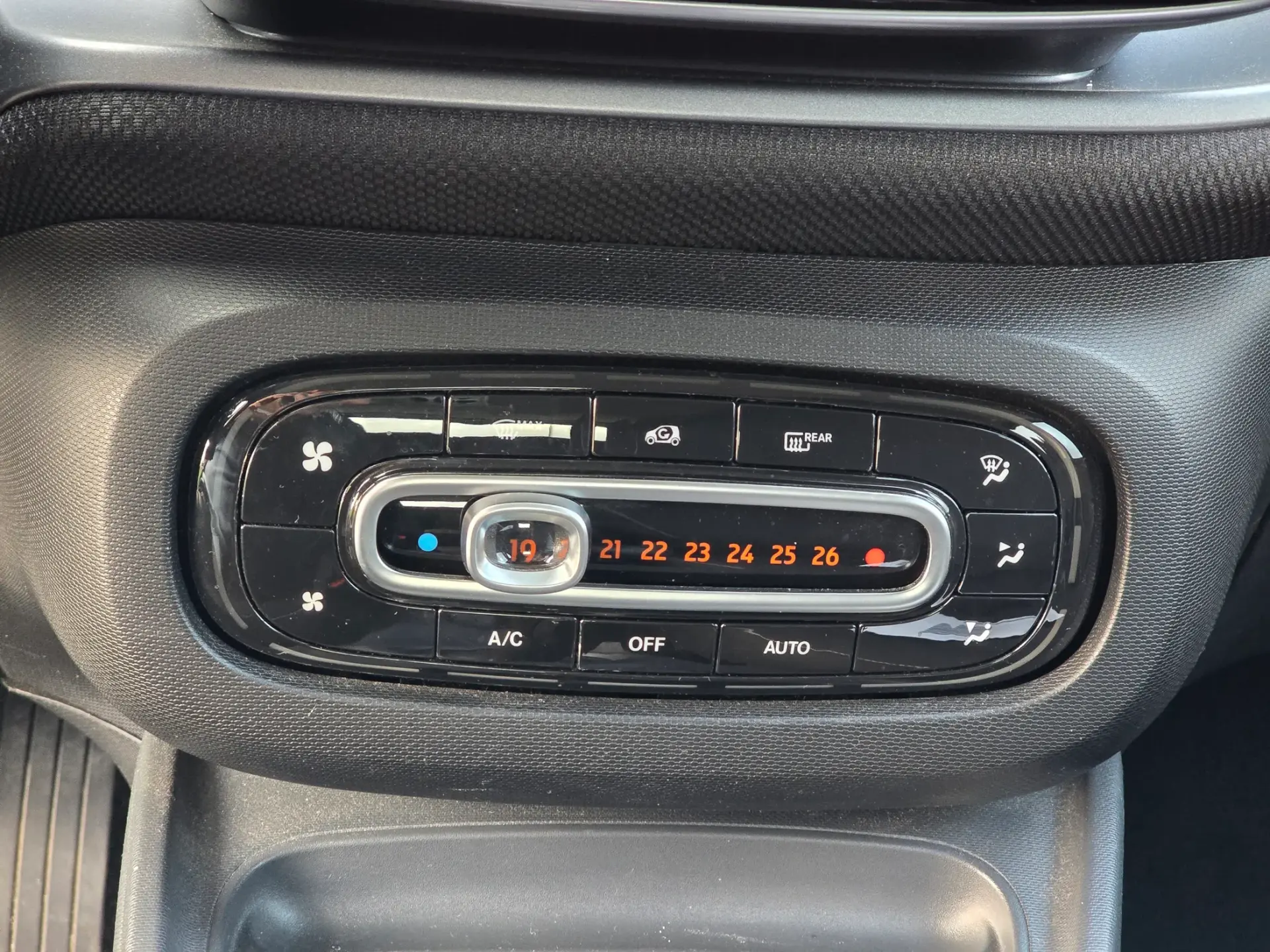 Smart ForFour Electric Drive Passion 13