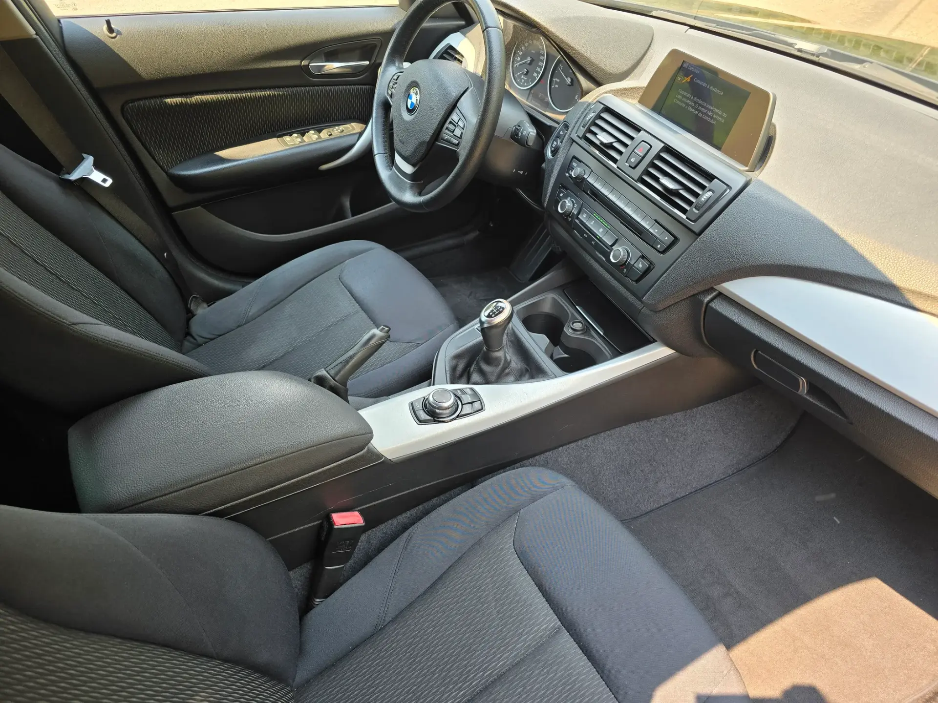 BMW 118 d Line Urban 26