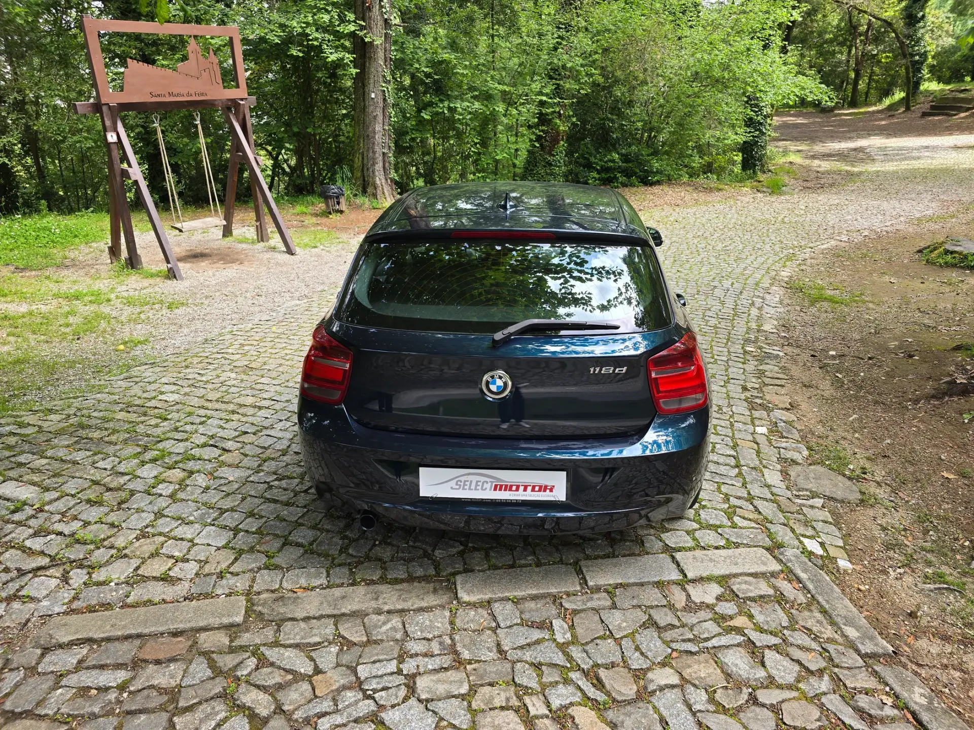 BMW 118 d Line Sport 8