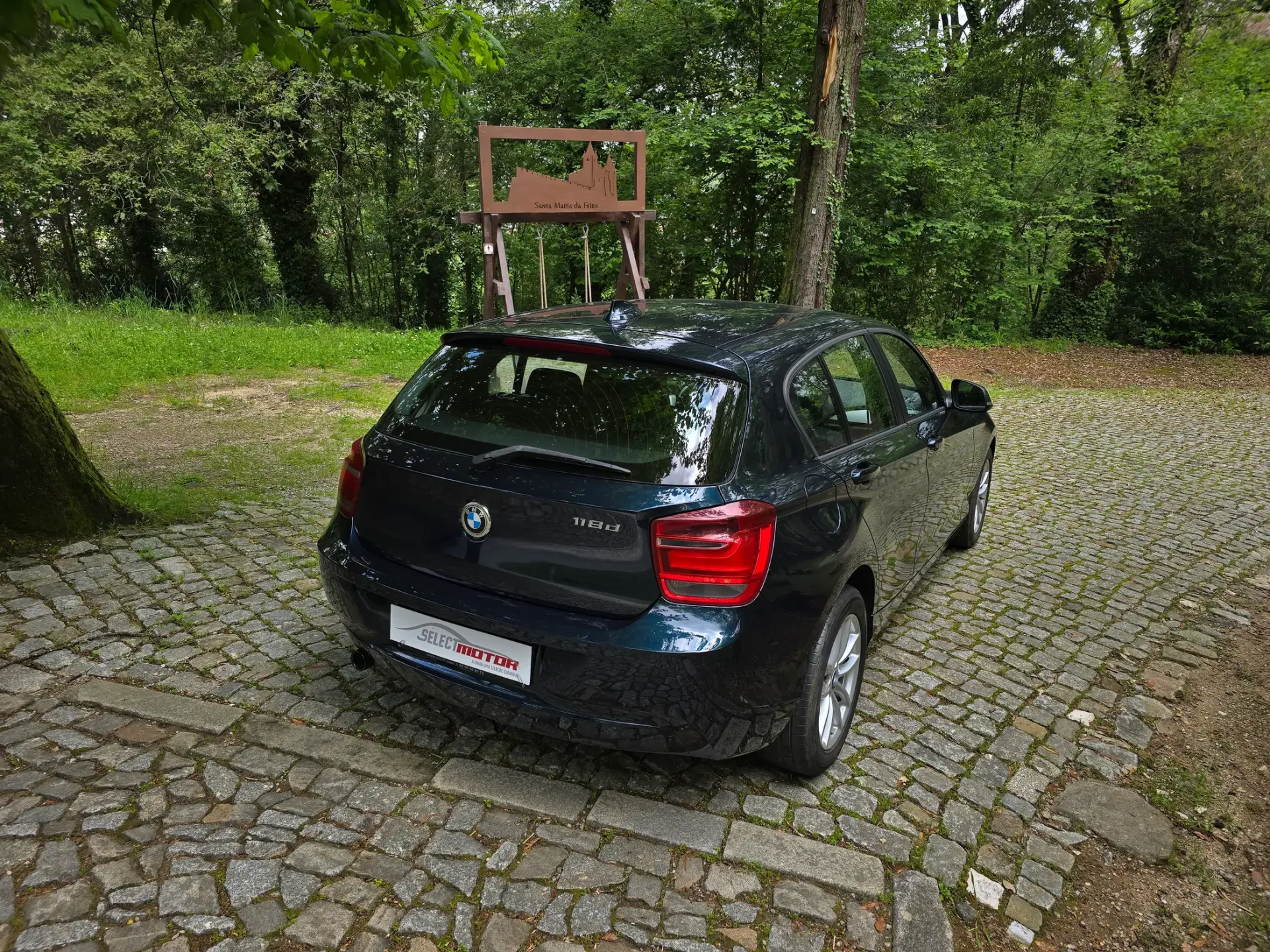 BMW 118 d Line Sport 9