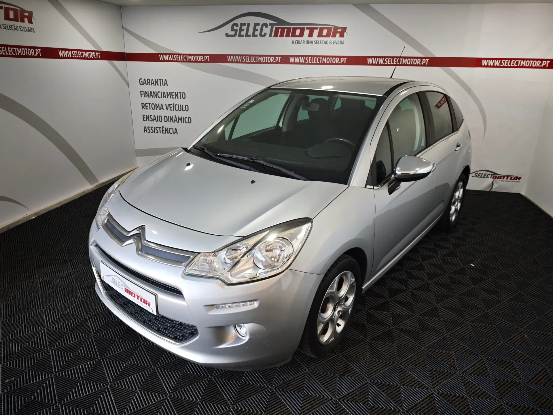 Citroen C3 1.2 PureTech Shine 3