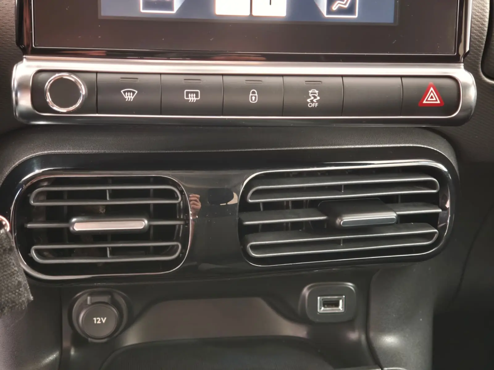 Citroen C4 Cactus 1.2 PureTech Feel 9