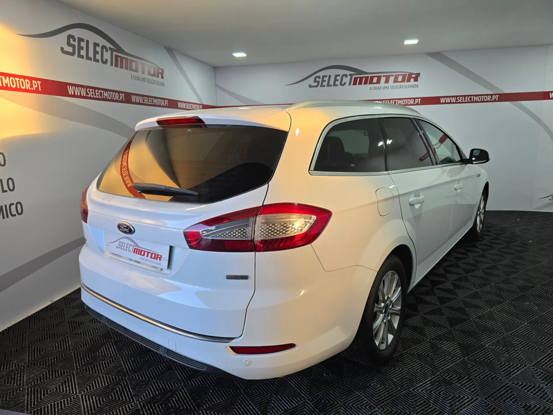 Ford Mondeo SW 1.6 TDCi Titanium 4