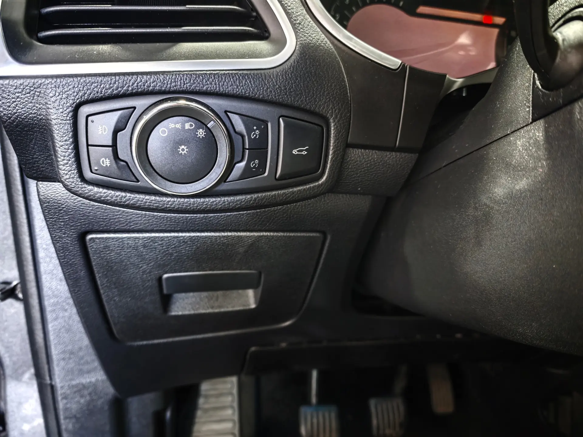 Ford S-Max 2.0 TDCi Titanium 15