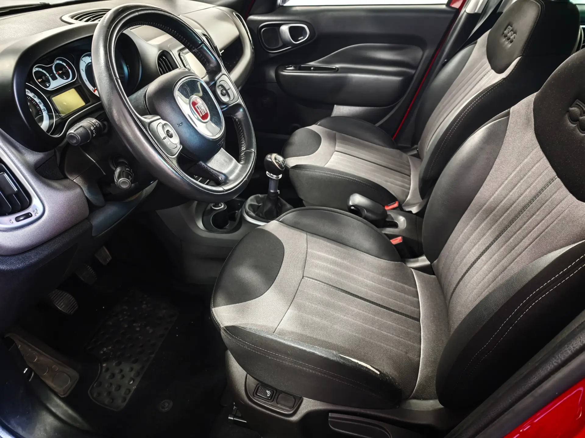 Fiat 500L 1.6 MJ Lounge 17