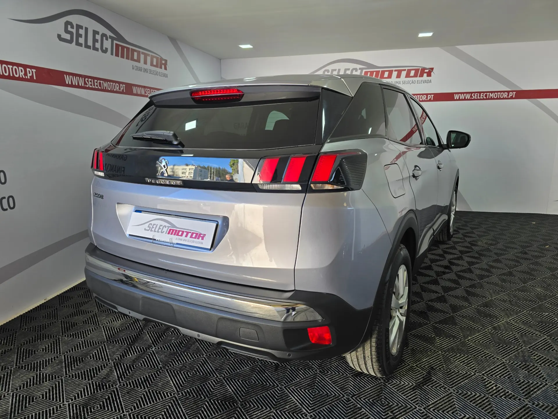 Peugeot 3008 PureTech 130 Stop & Start GPF EAT8 Active Pack 5