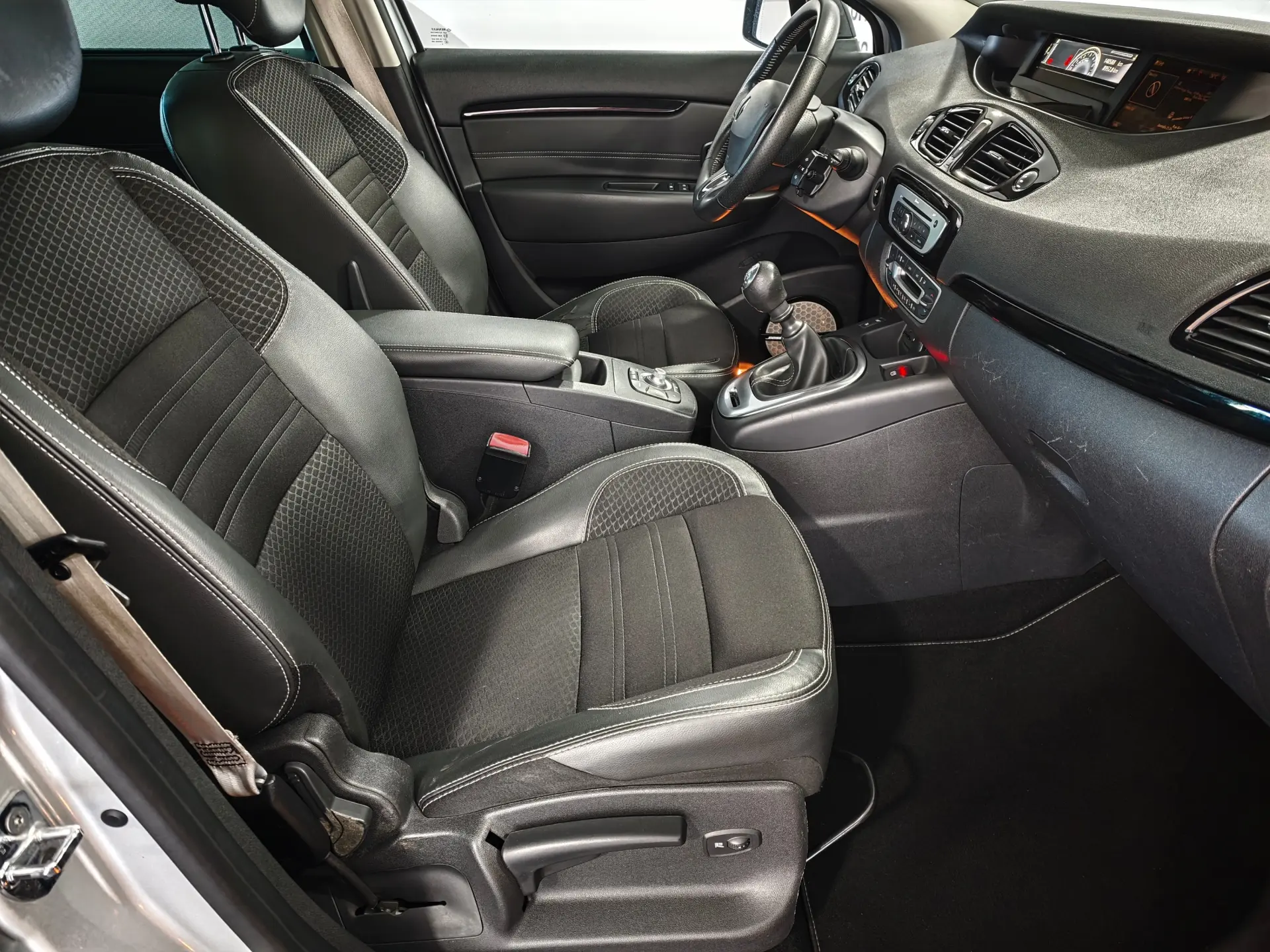 Renault Grand Scénic 1.5 dCi Bose Edition SS 25