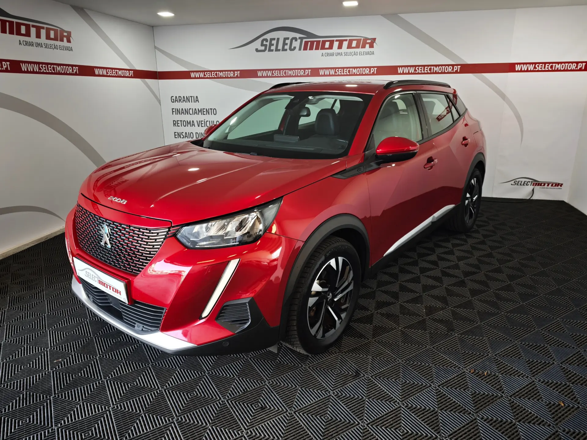 Peugeot e-2008 Allure 2