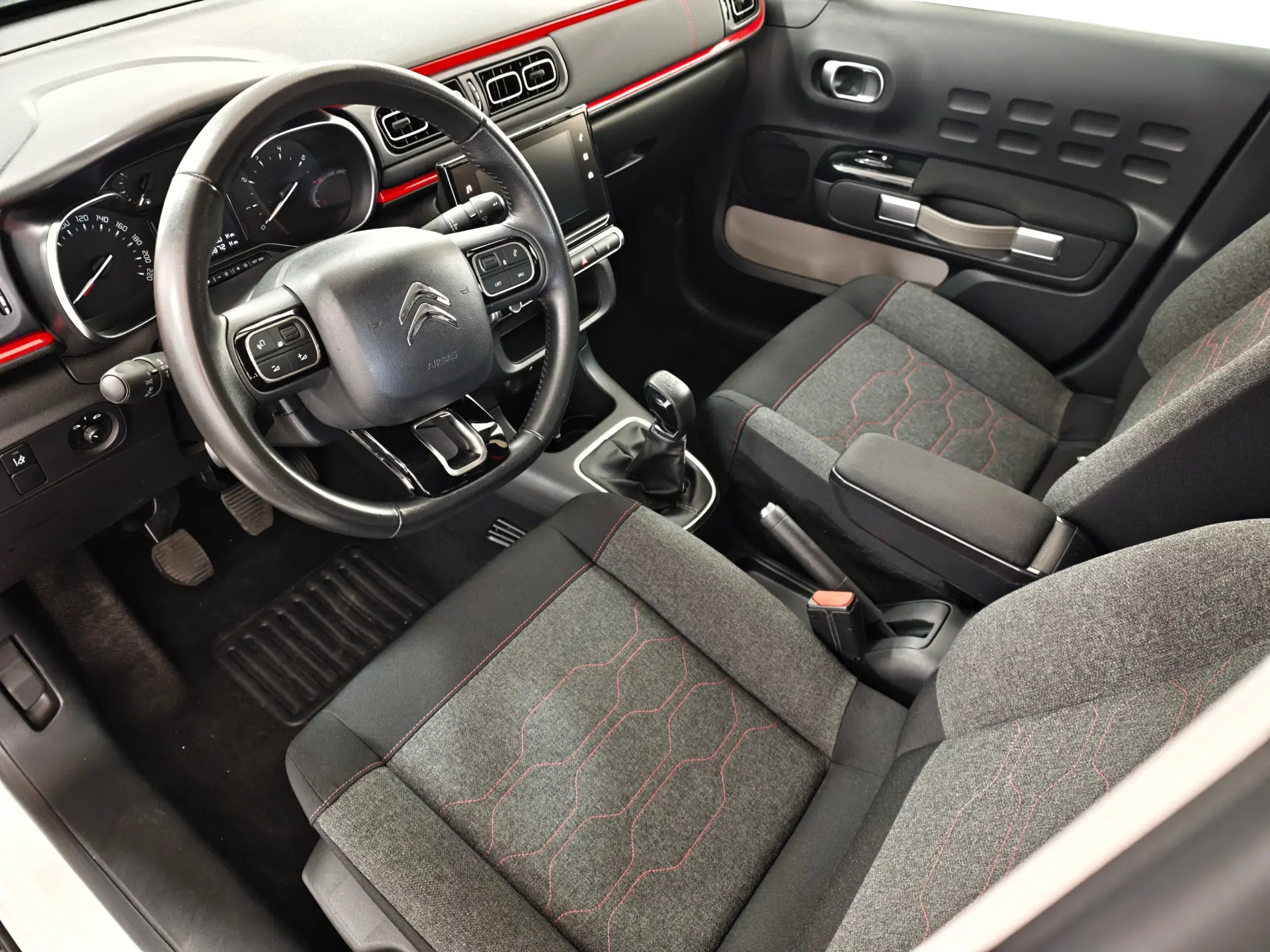 Citroen C3 1.2 PureTech Feel 21