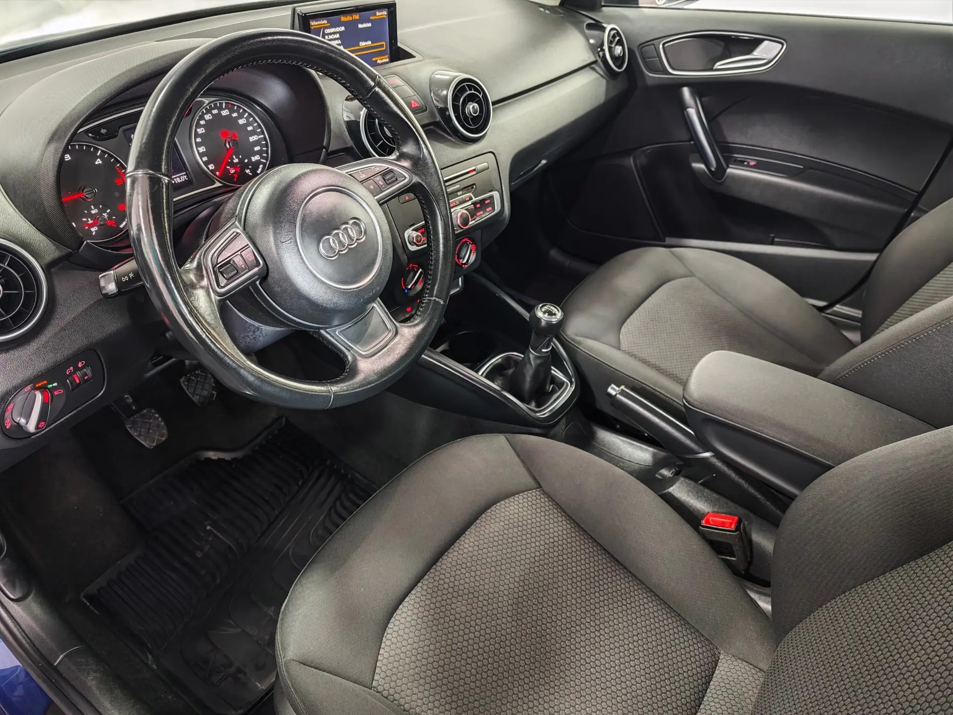 Audi A1 Sportback 1.4 TDI S-line 15