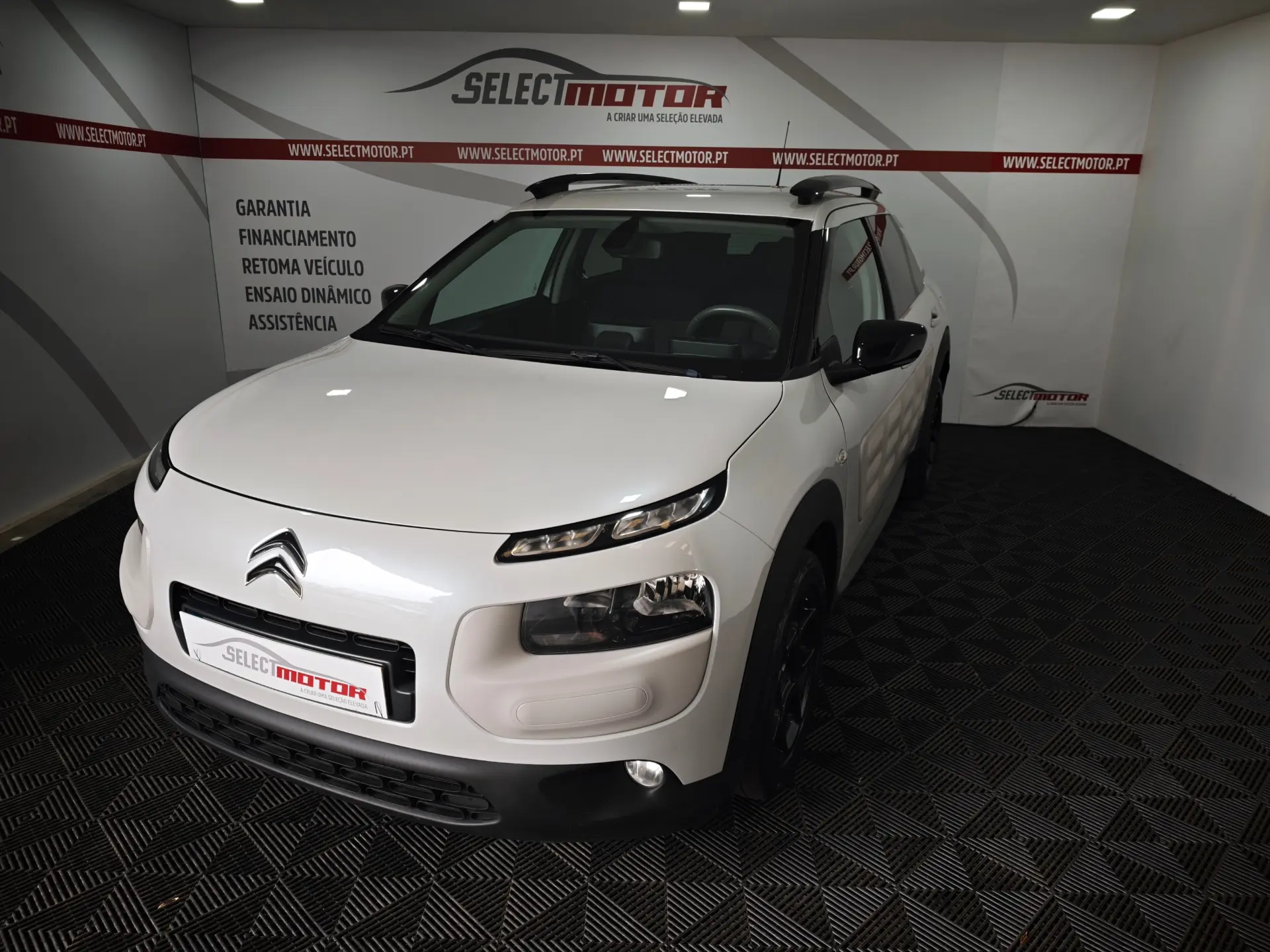 Citroen C4 Cactus BlueHDi 100 ETG6 Stop&Start Shine 1