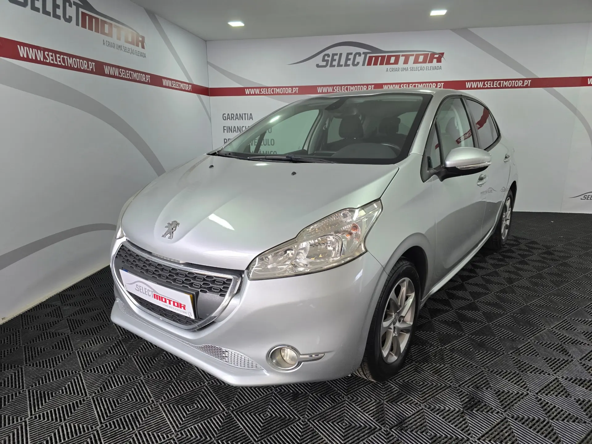 Peugeot 208 1.4 HDi Active 2