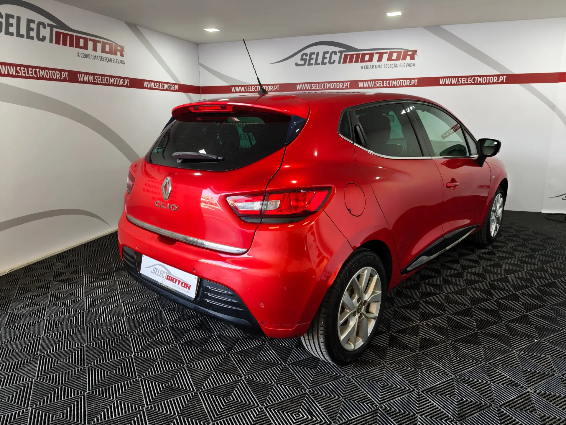 Renault Clio 0.9 TCe Limited 4