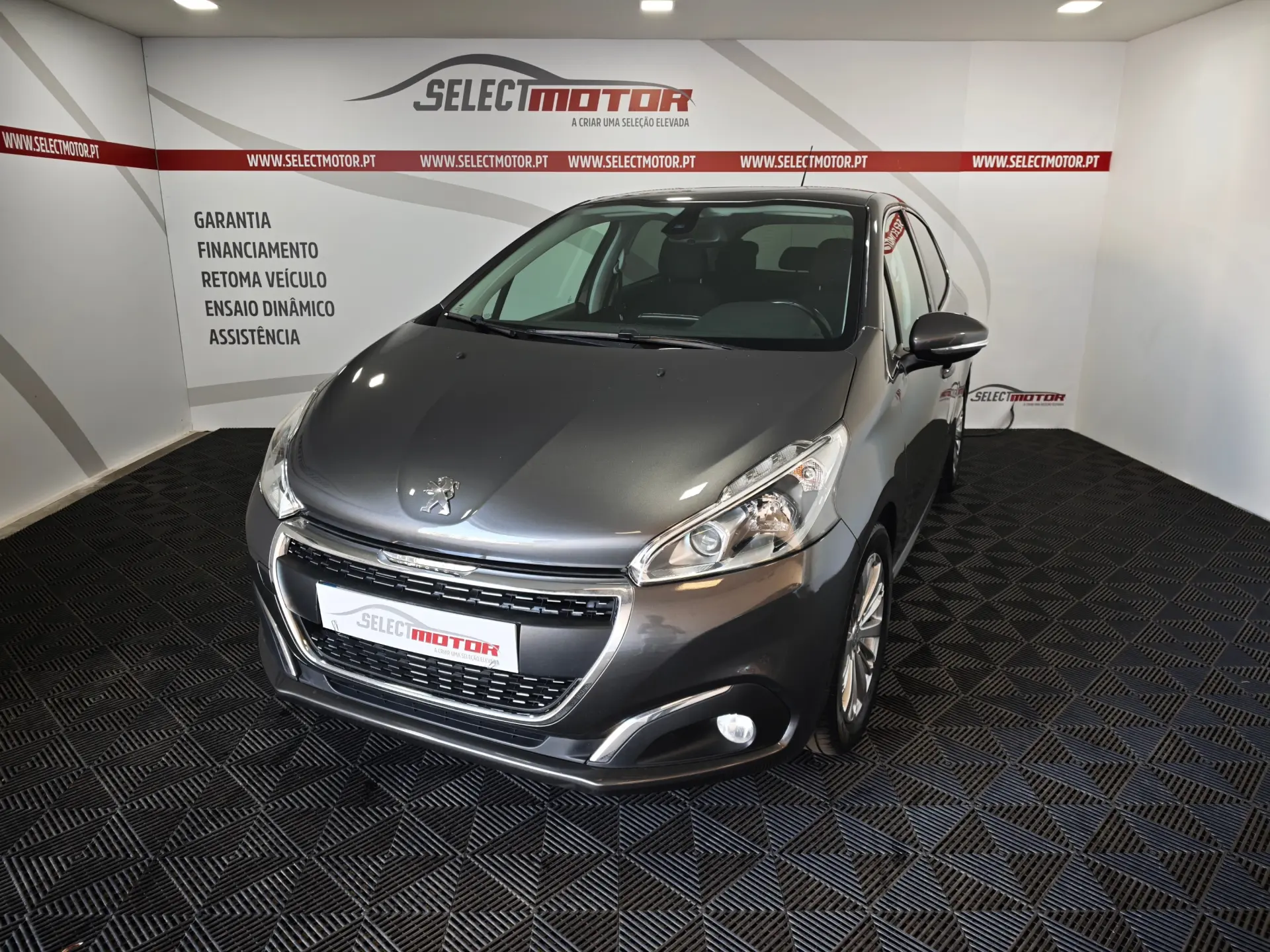 Peugeot 208 1.2 PureTech Allure 1