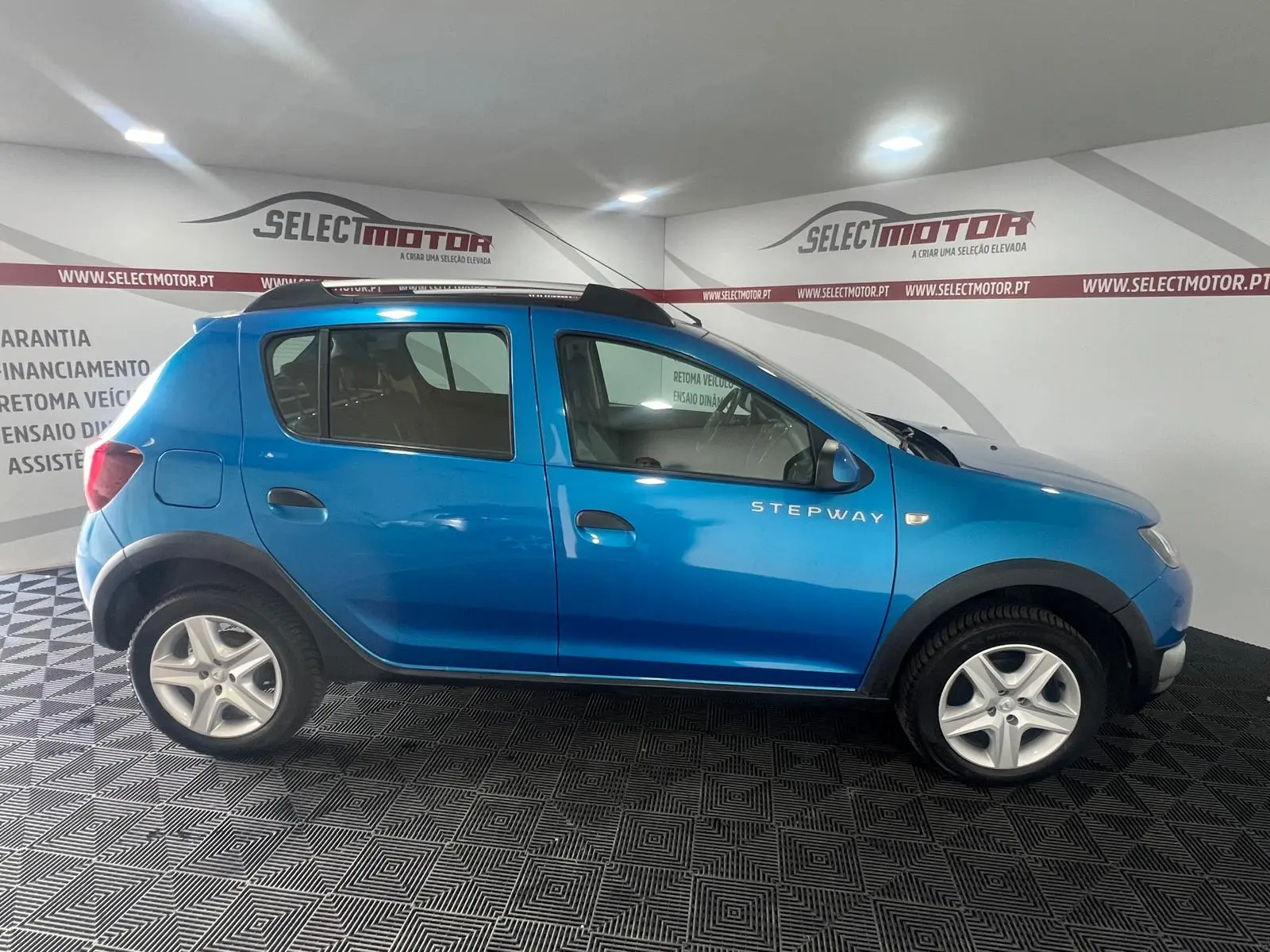 Dacia Sandero 1.5 dCi Stepway 4