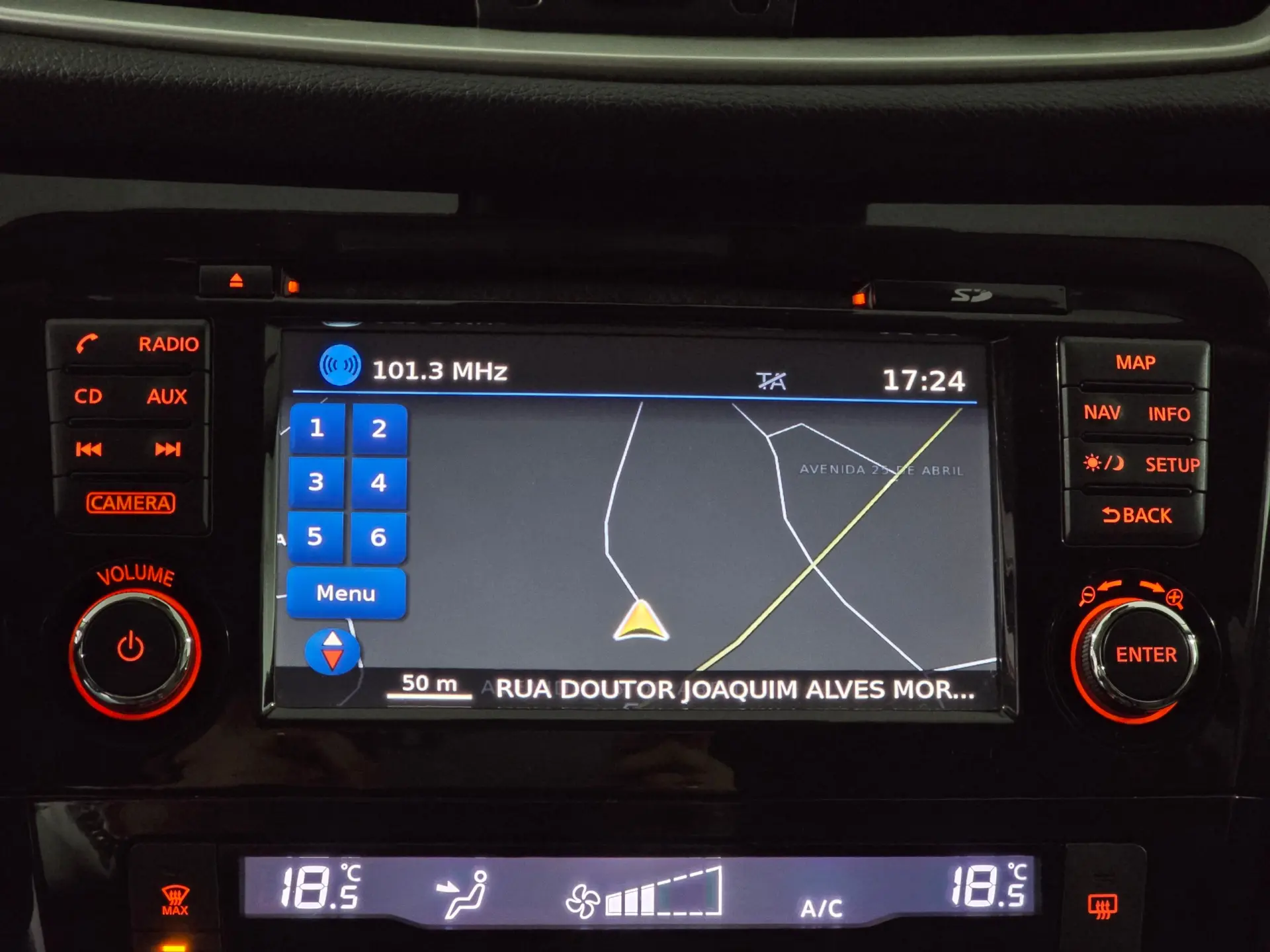 Nissan Qashqai 1.5 dCi N-Connecta 18 9