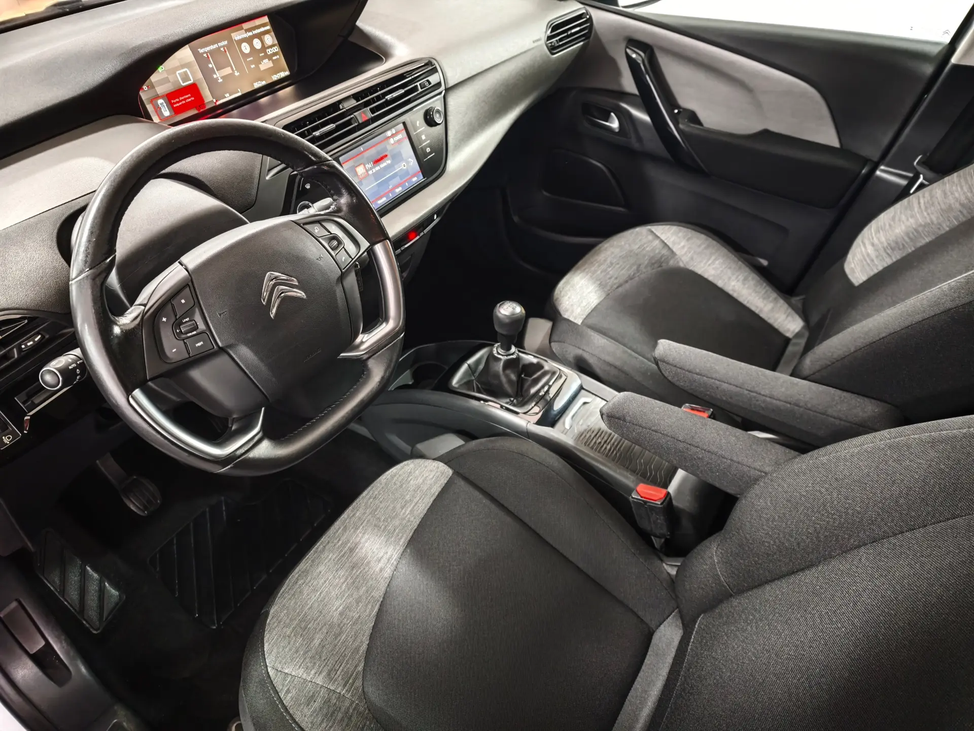 Citroen C4 Grand Picasso 1.2 PureTech Intensive 21