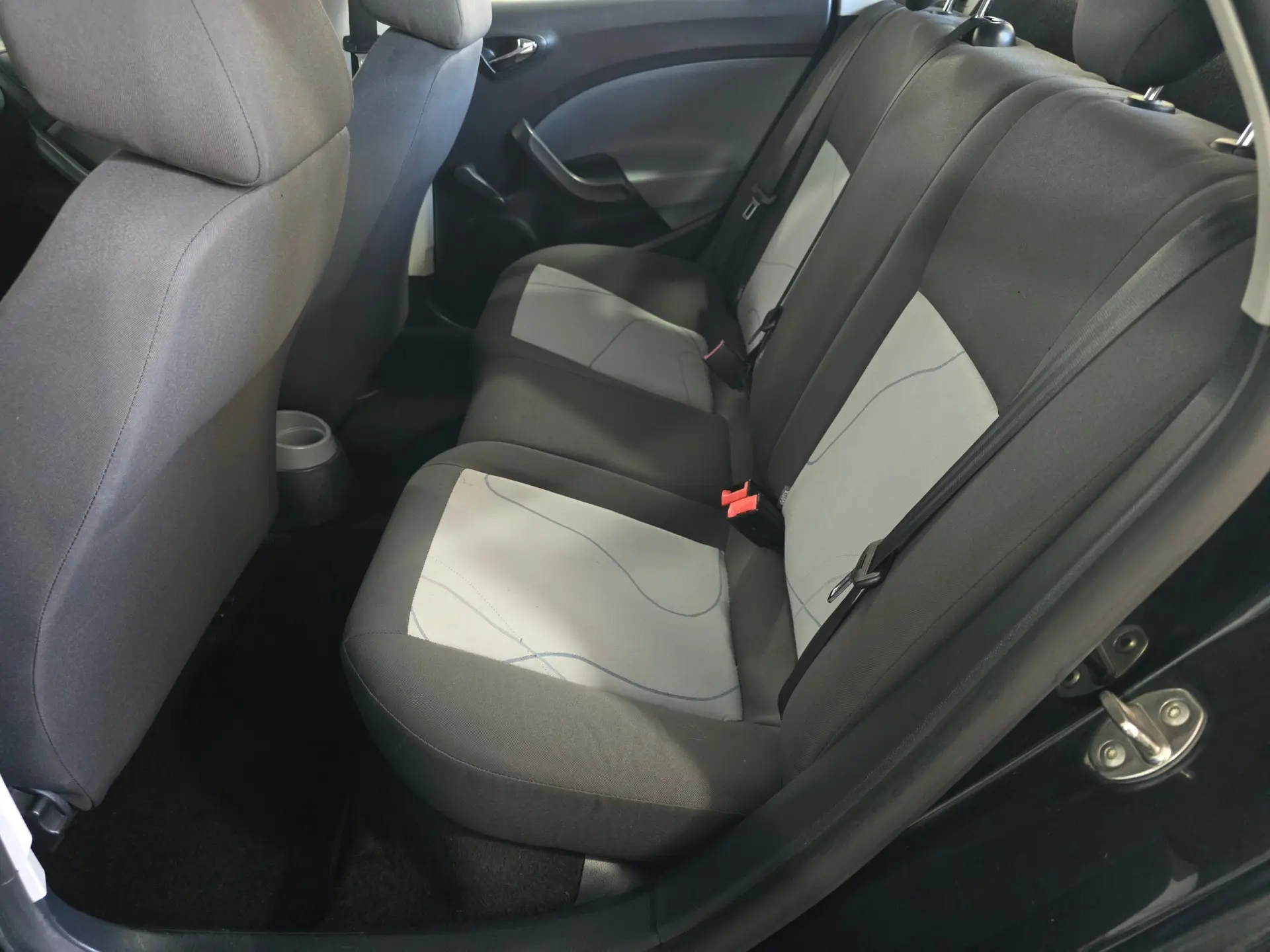 SEAT Ibiza 1.2 12V Reference 19