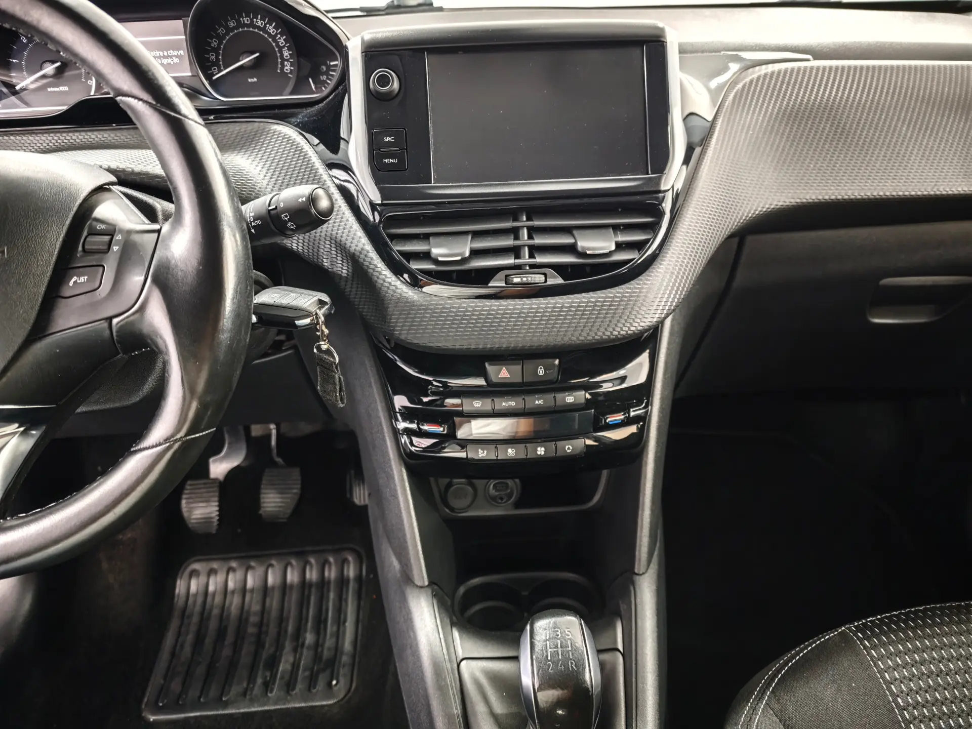 Peugeot 208 1.6 BlueHDi Active 13