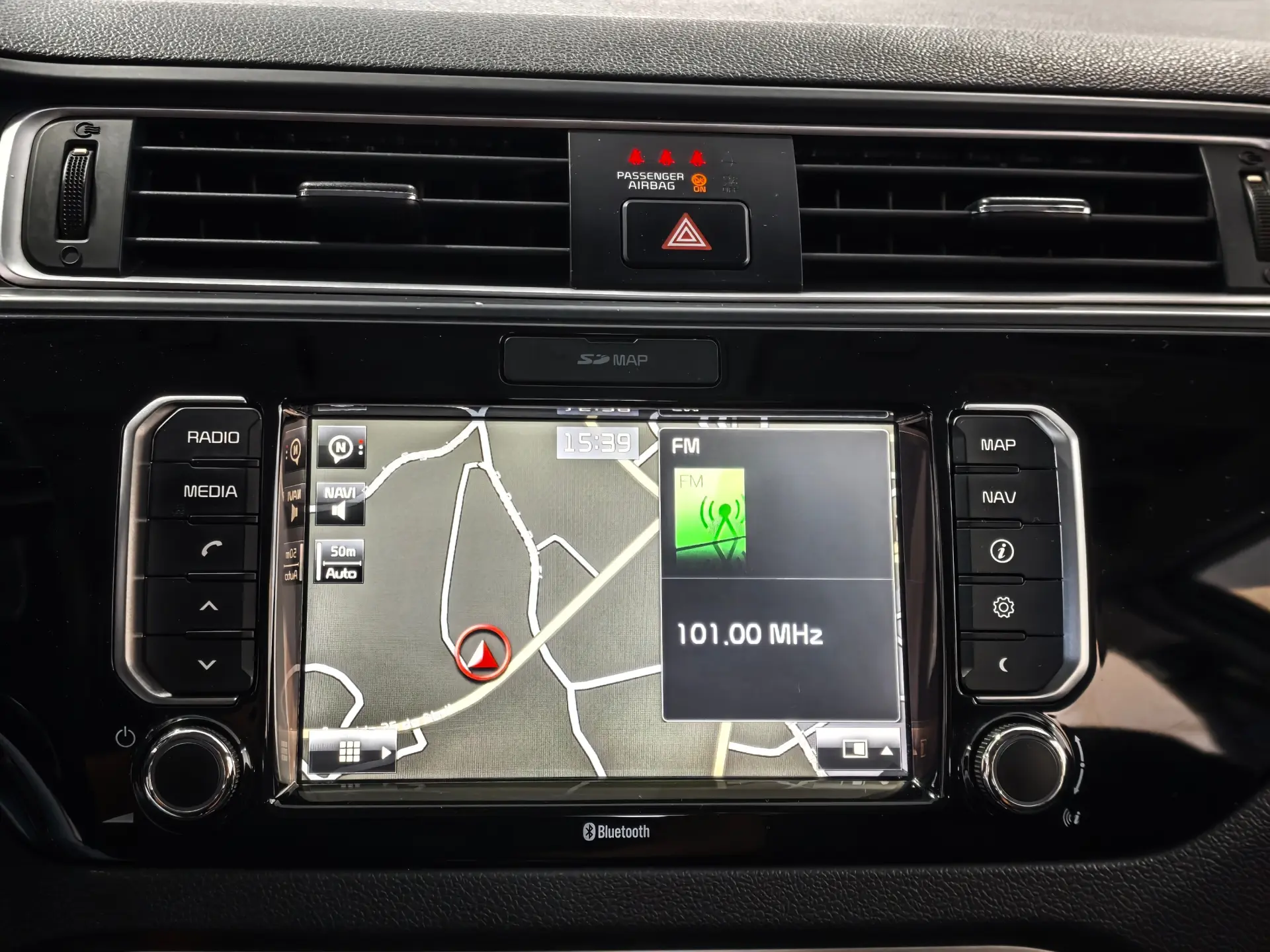 Kia Rio 1.2 CVVT More 9