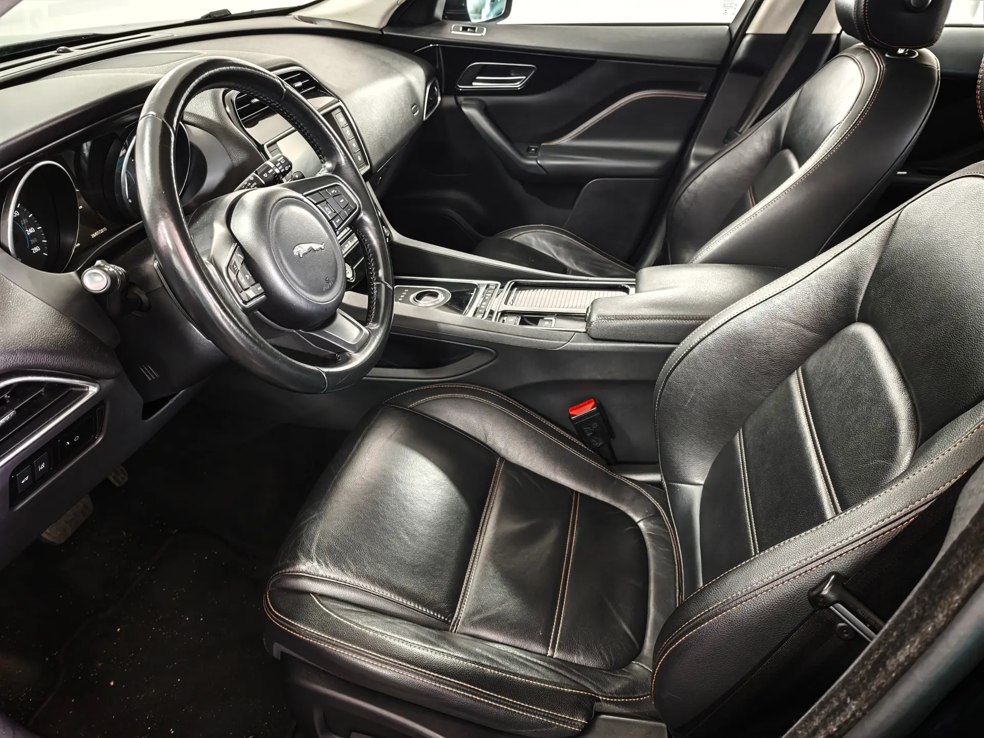 Jaguar F-Pace 2.0 i4D Prestige AWD Aut. 21