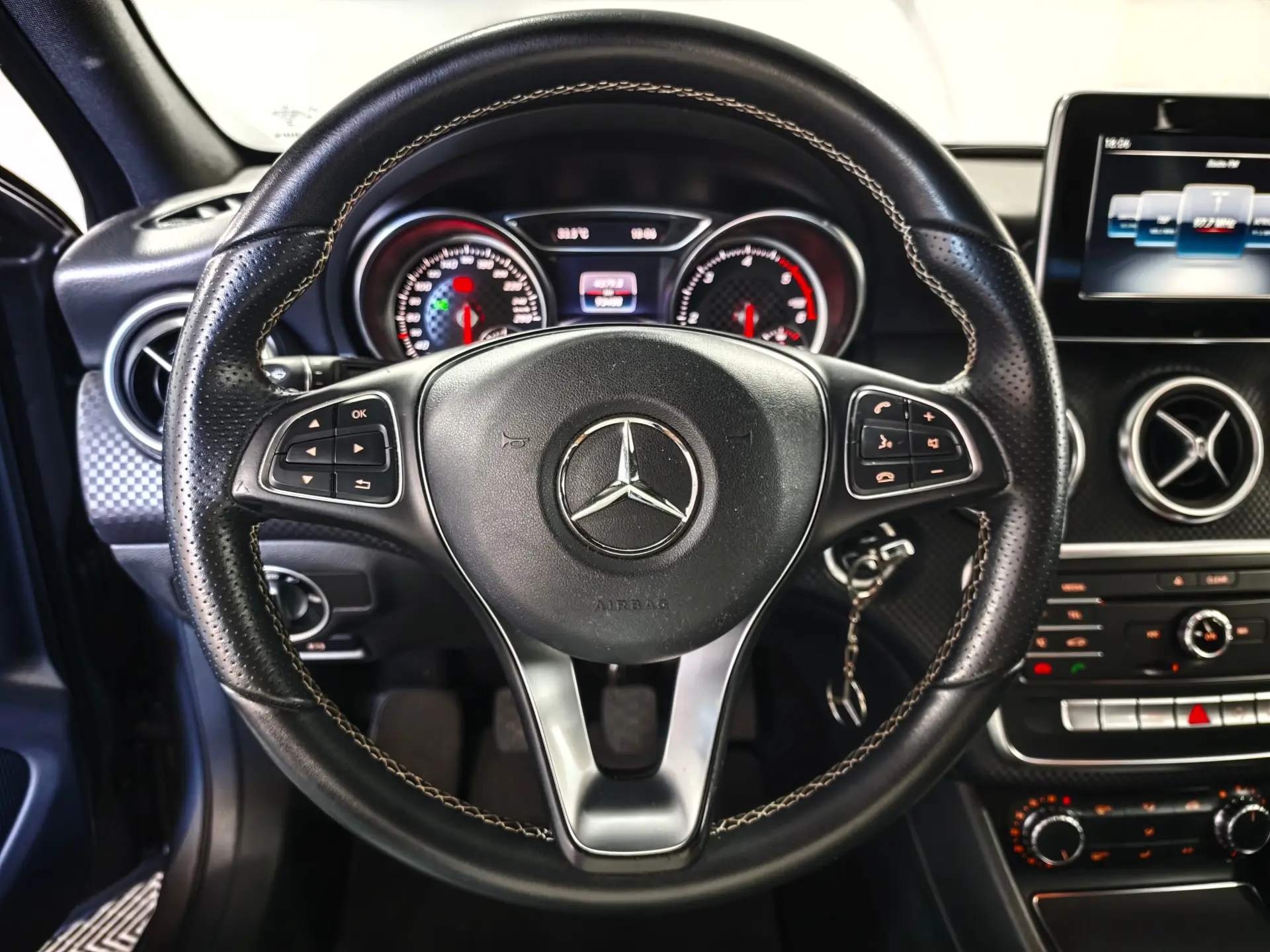 Mercedes-Benz A 180 d Style 15