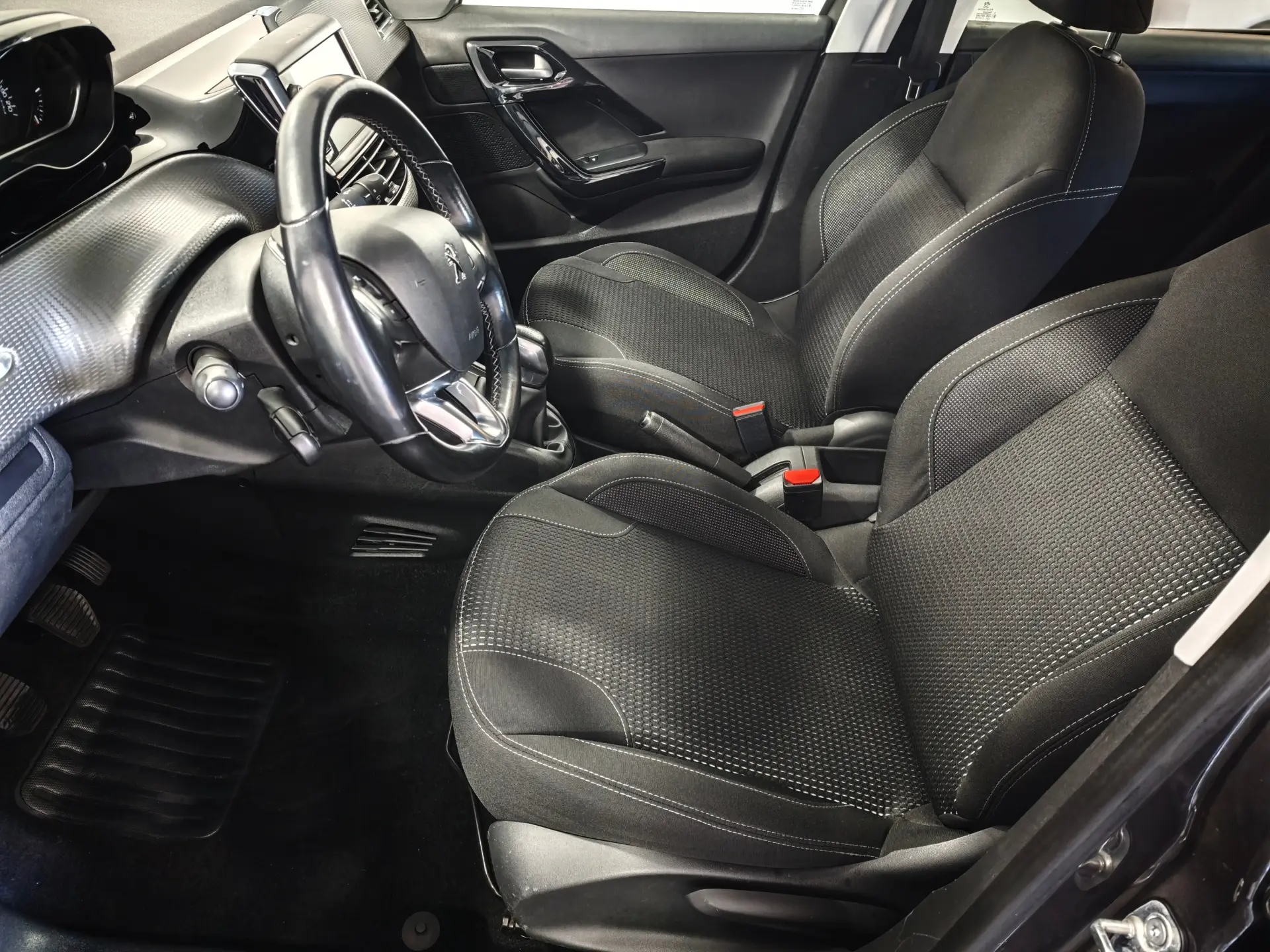 Peugeot 208 1.2 PureTech Allure 20