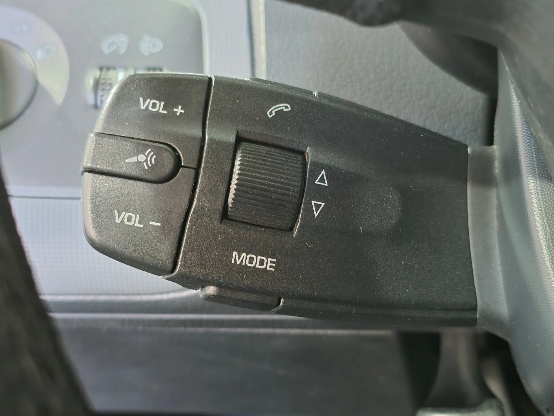 SEAT Ibiza 1.2 12V Reference 14