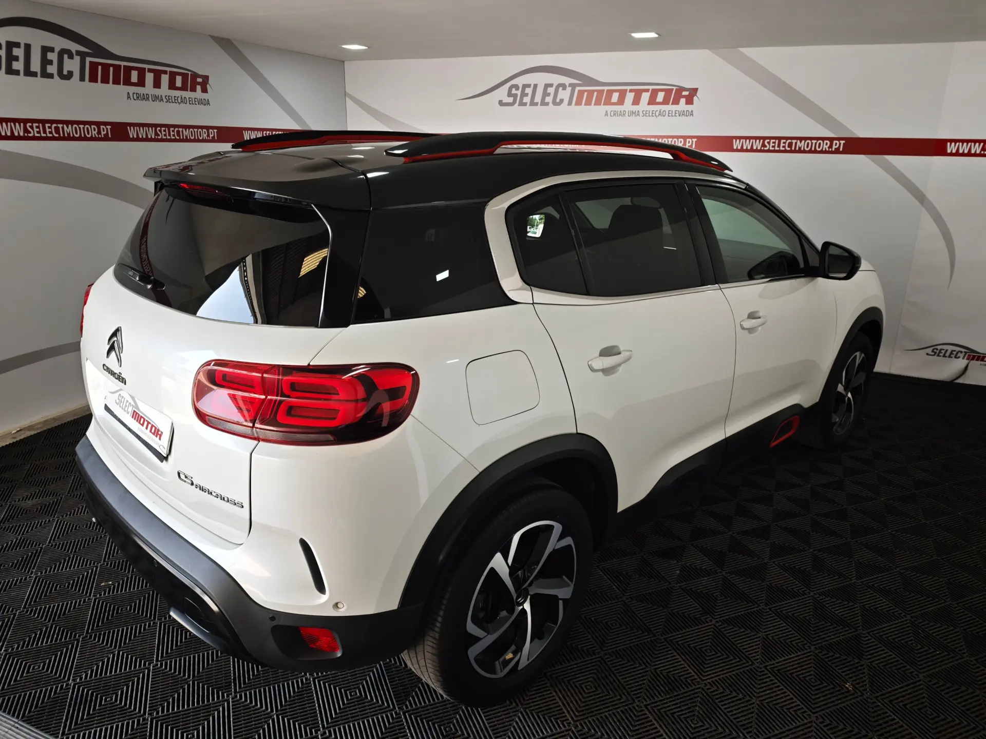 Citroen C5 Aircross 1.2 PureTech Shine 6