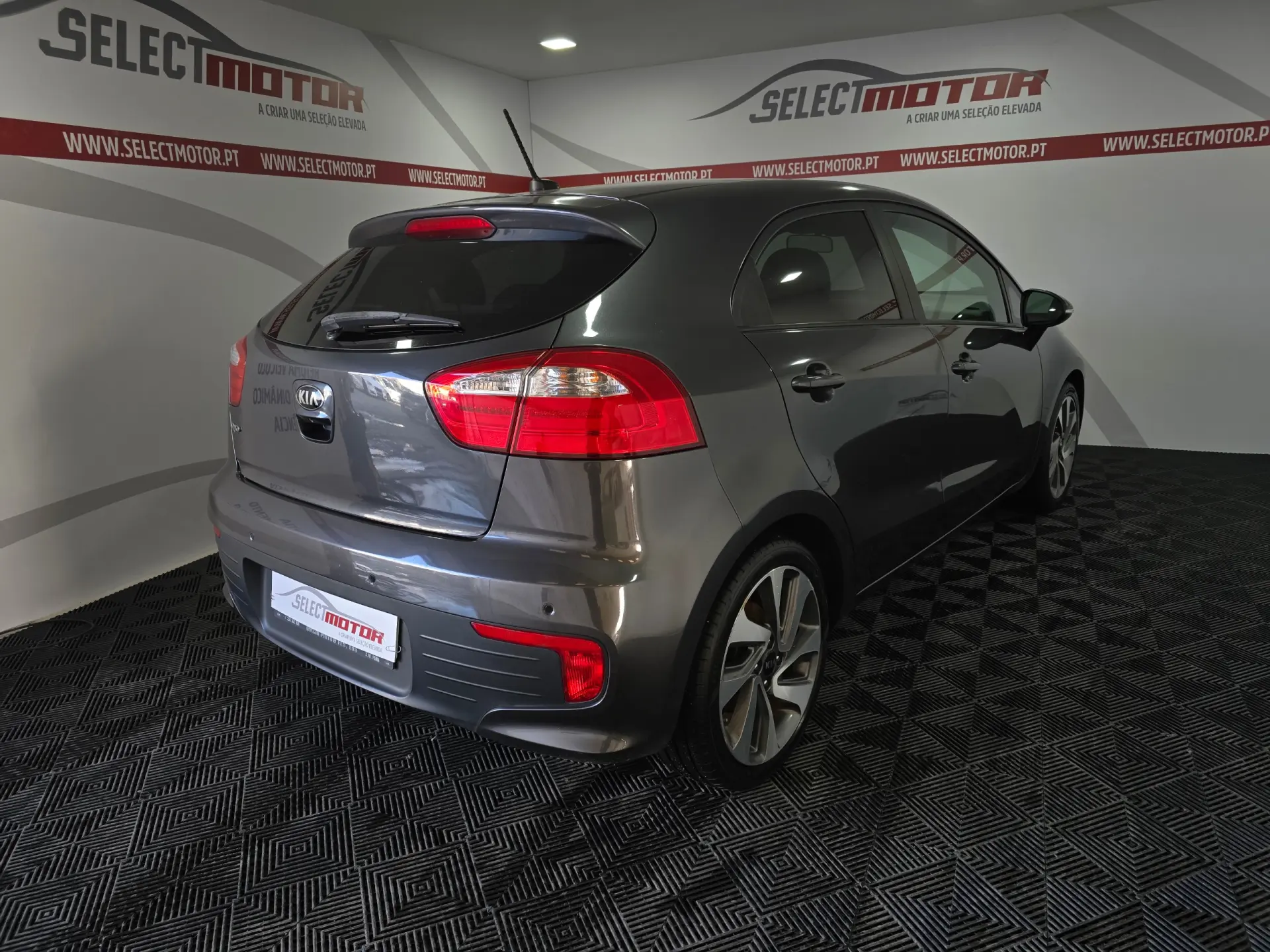 Kia Rio 1.2 CVVT Prime 4