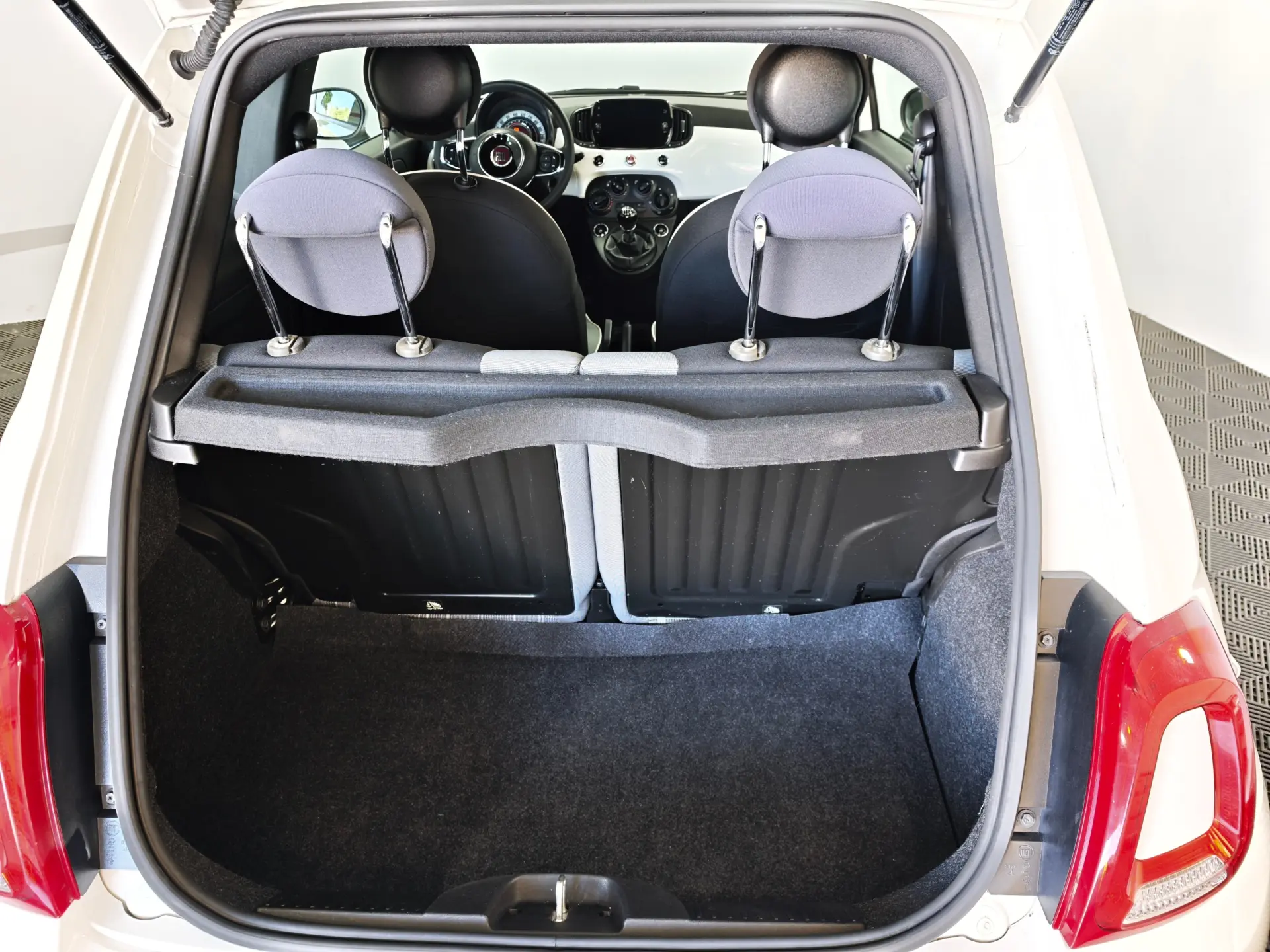 Fiat 500 1.0 Hybrid Lounge 24