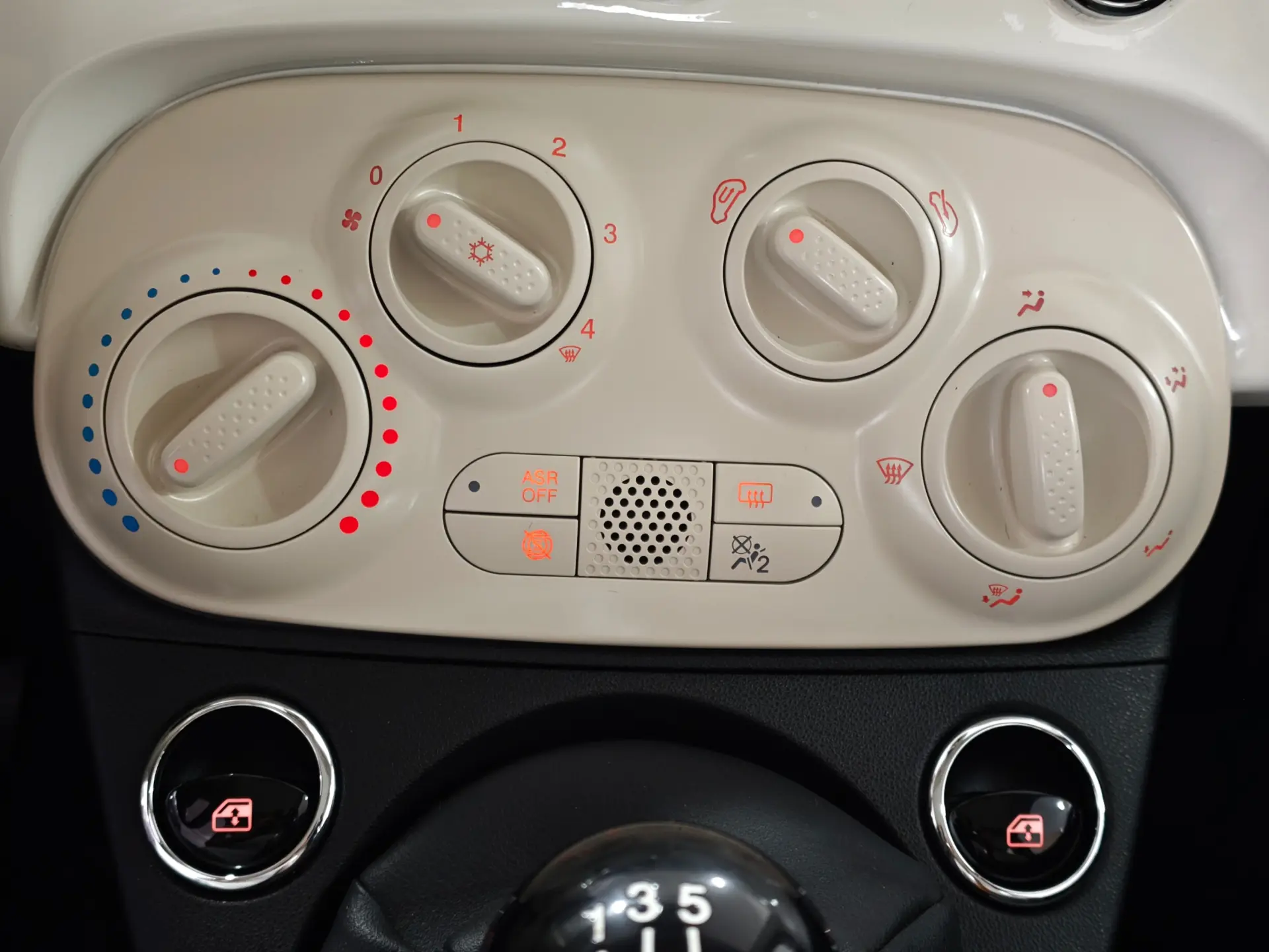 Fiat 500 1.2 Lounge S&S 9