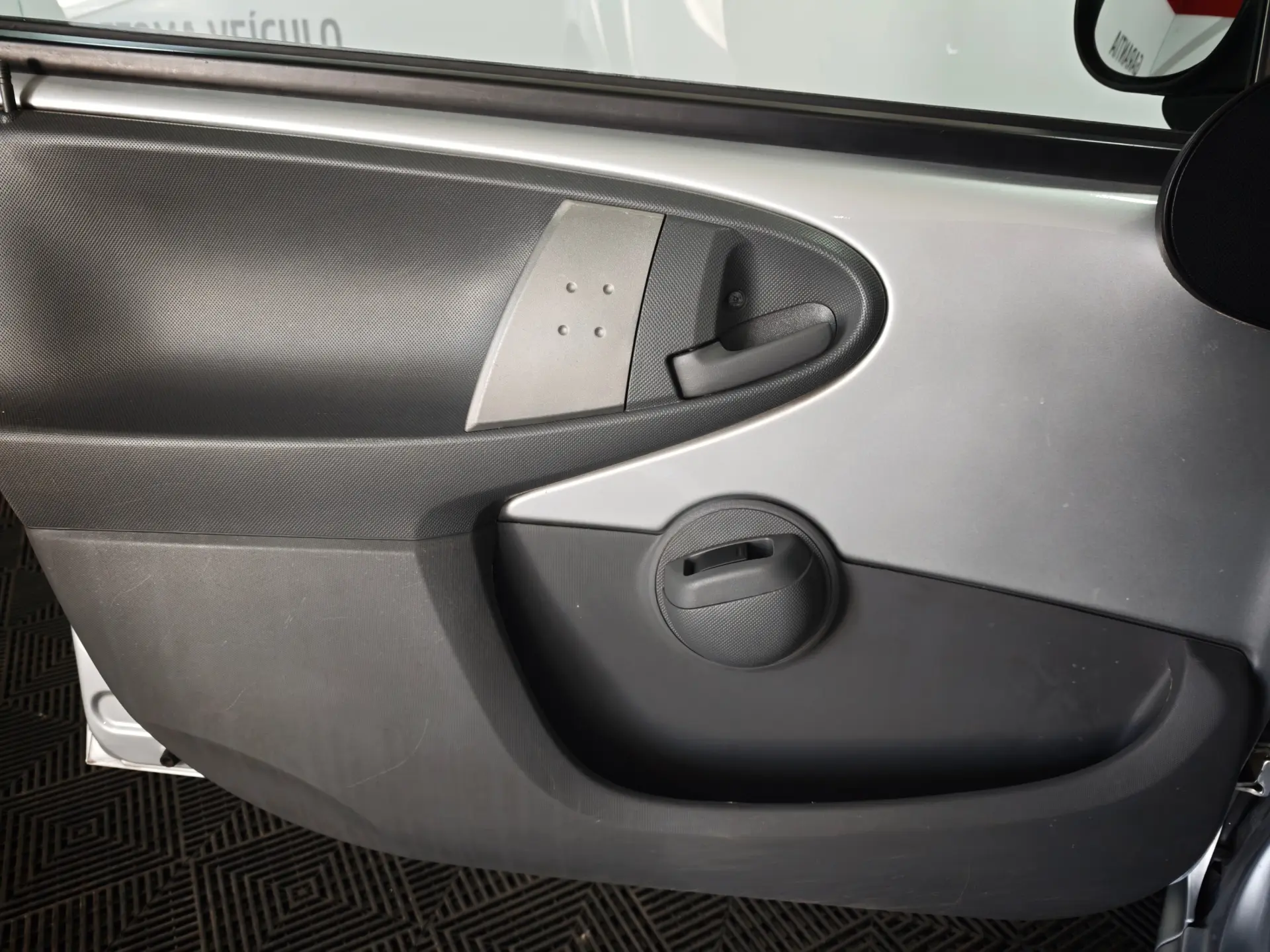 Peugeot 107 1.0 Active 16