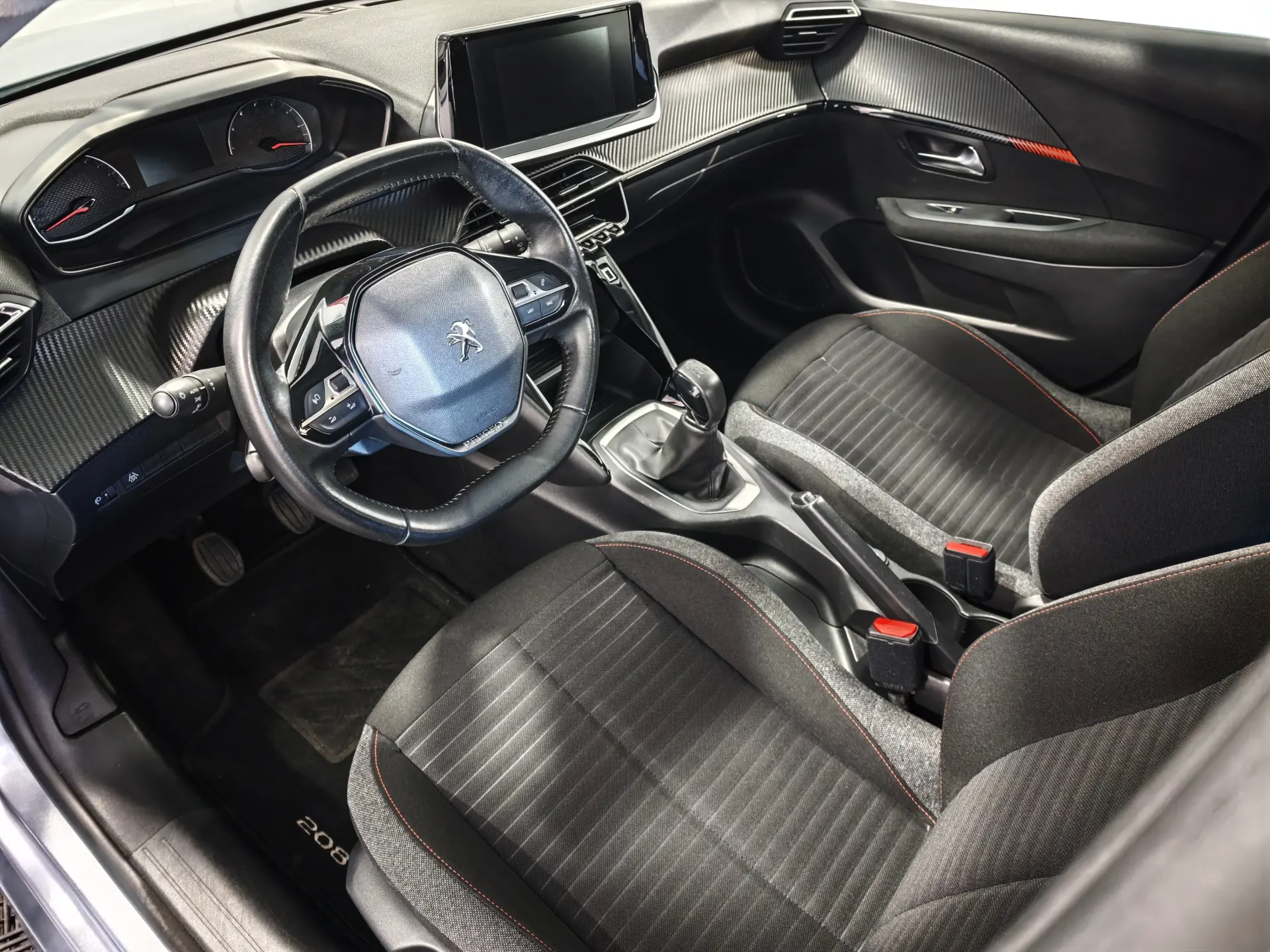 Peugeot 208 1.2 PureTech Active 22