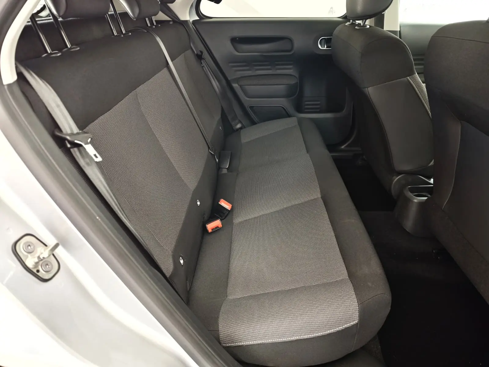 Citroen C4 Cactus 1.2 PureTech Feel 21