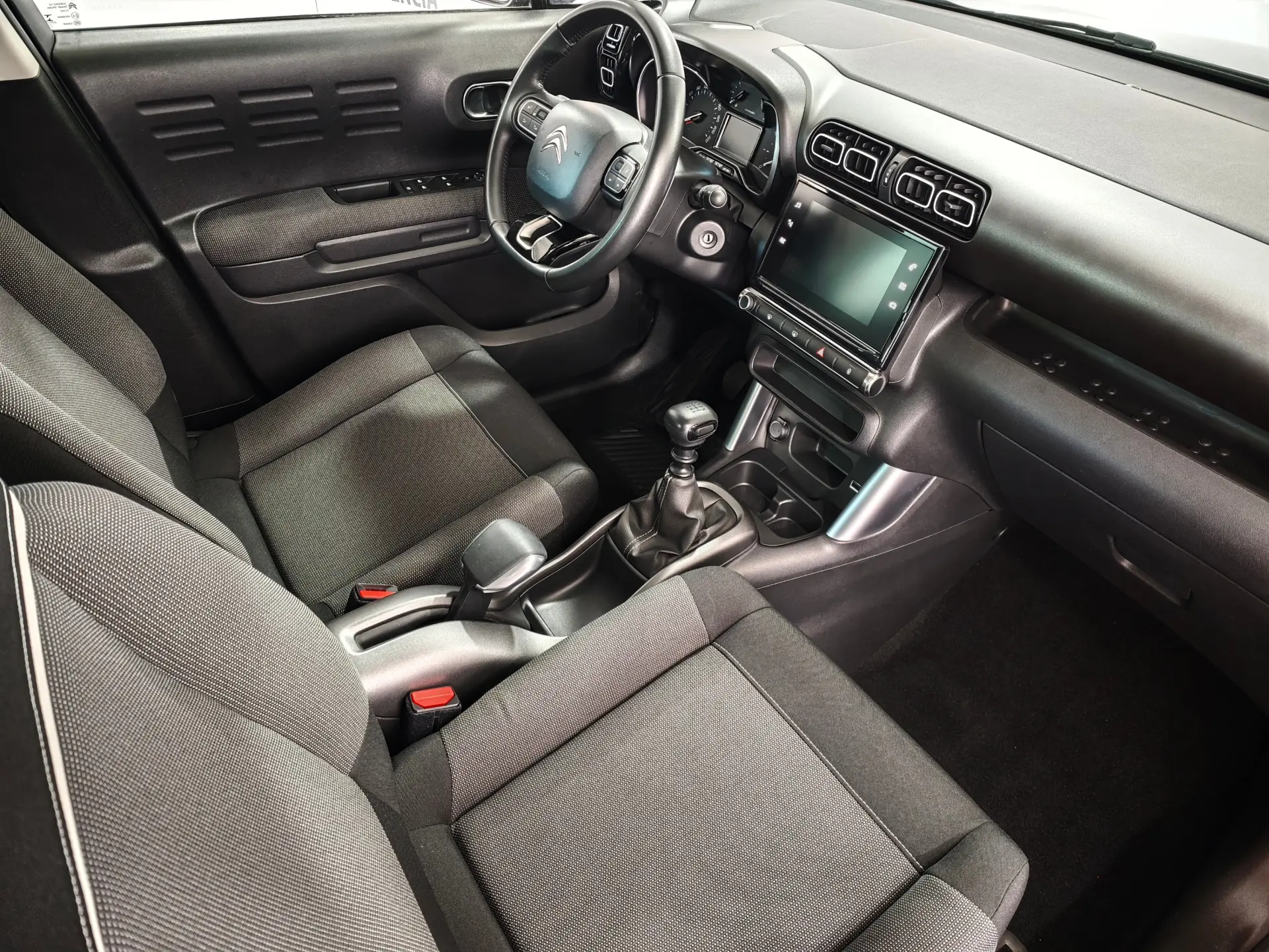 Citroen C3 Aircross 1.2 PureTech Shine 25