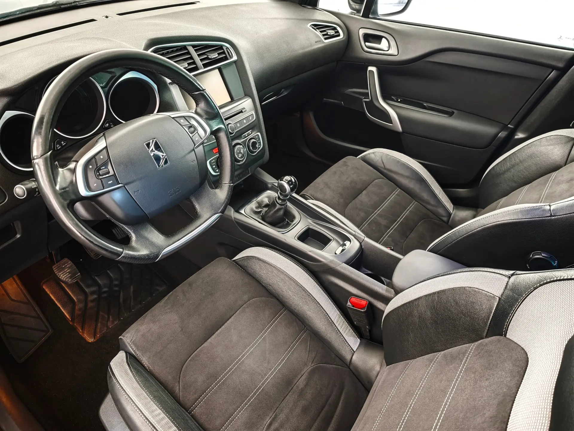 DS DS4 Crossback 1.6 BlueHDi Be Chic 20