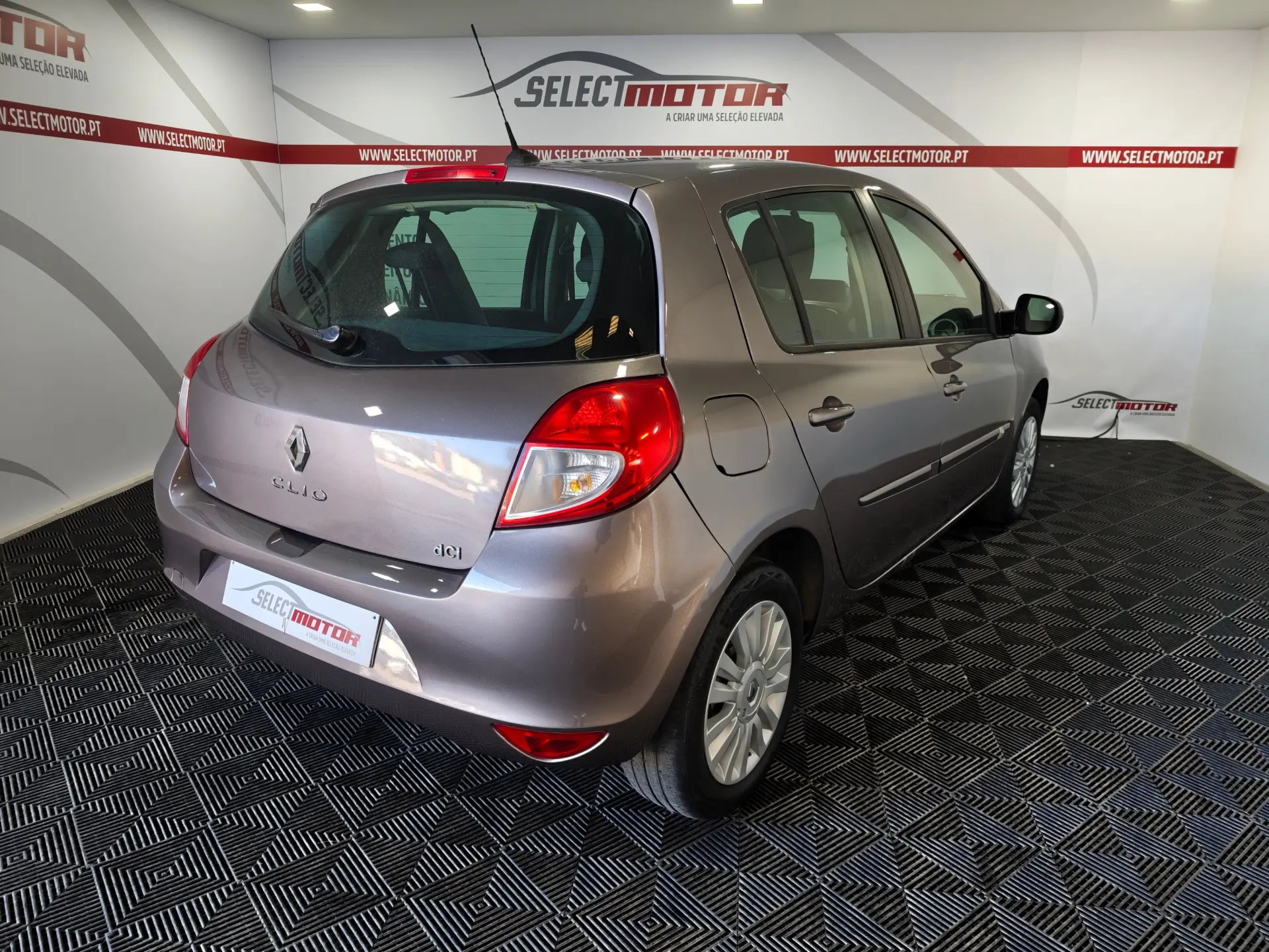 Renault Clio 1.5 dCi Confort 89g 6