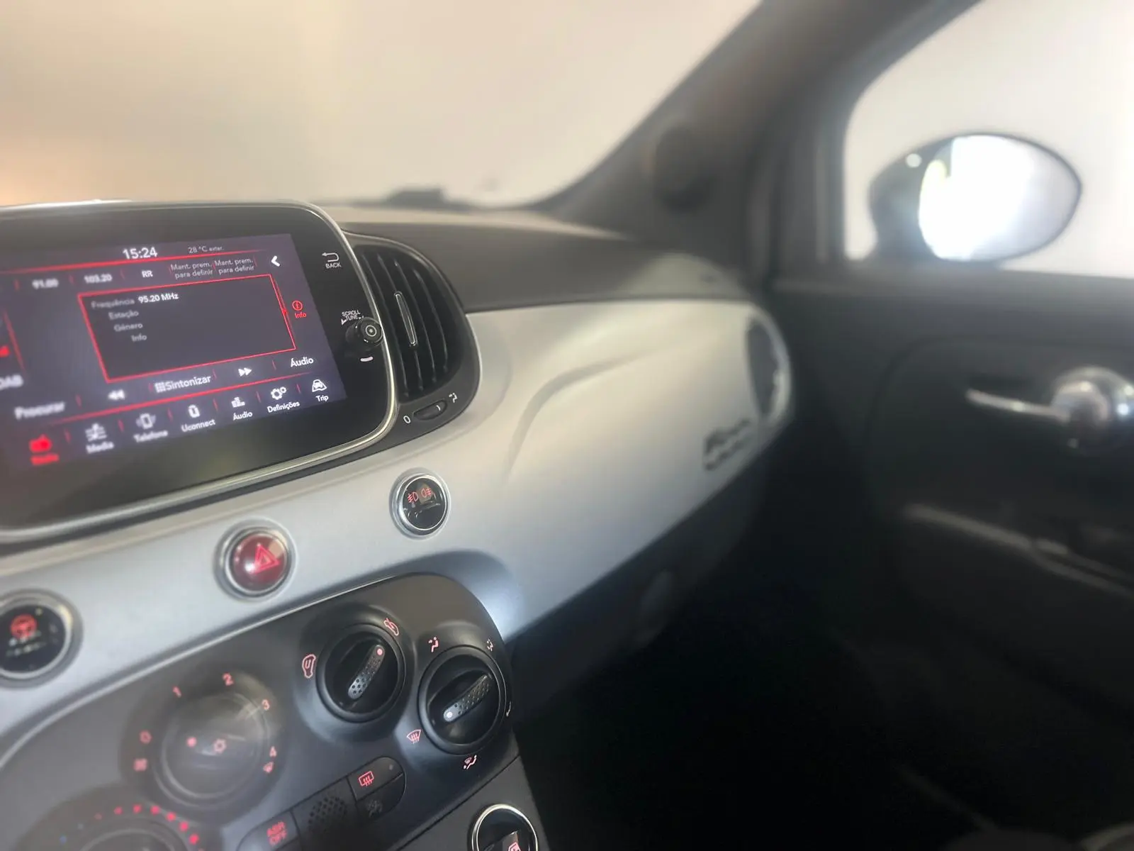Fiat 500 1.0 Hybrid Sport 13