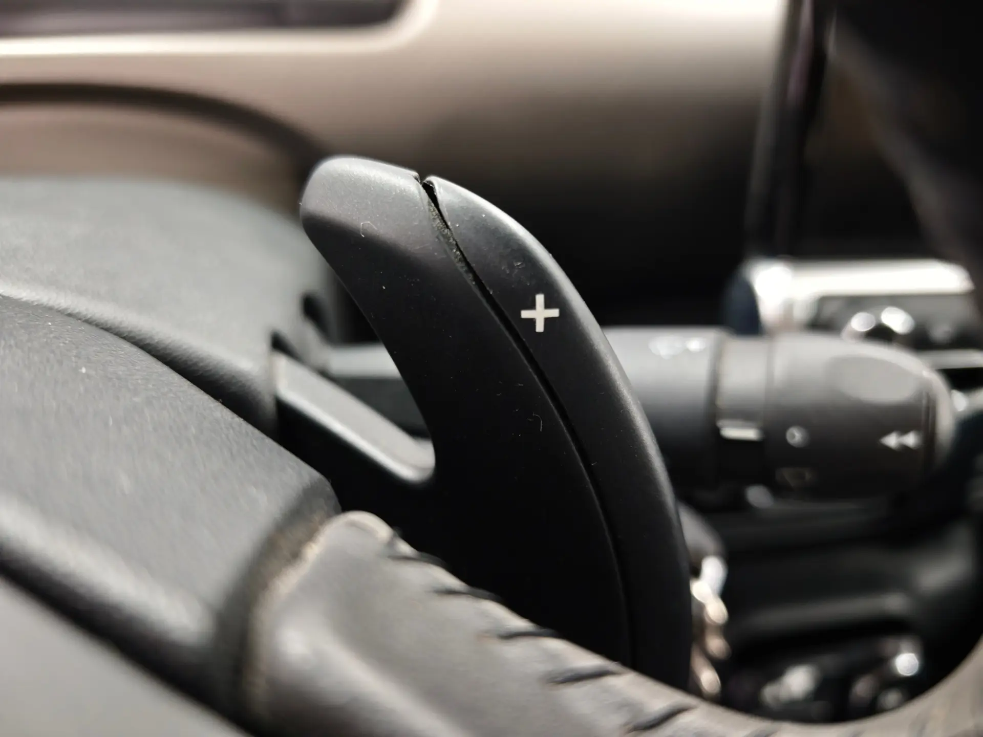 Citroen C4 Cactus BlueHDi 100 ETG6 Stop&Start Shine 16