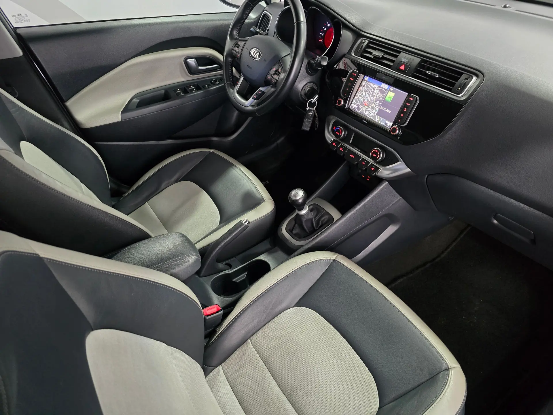 Kia Rio 1.2 CVVT Prime 23