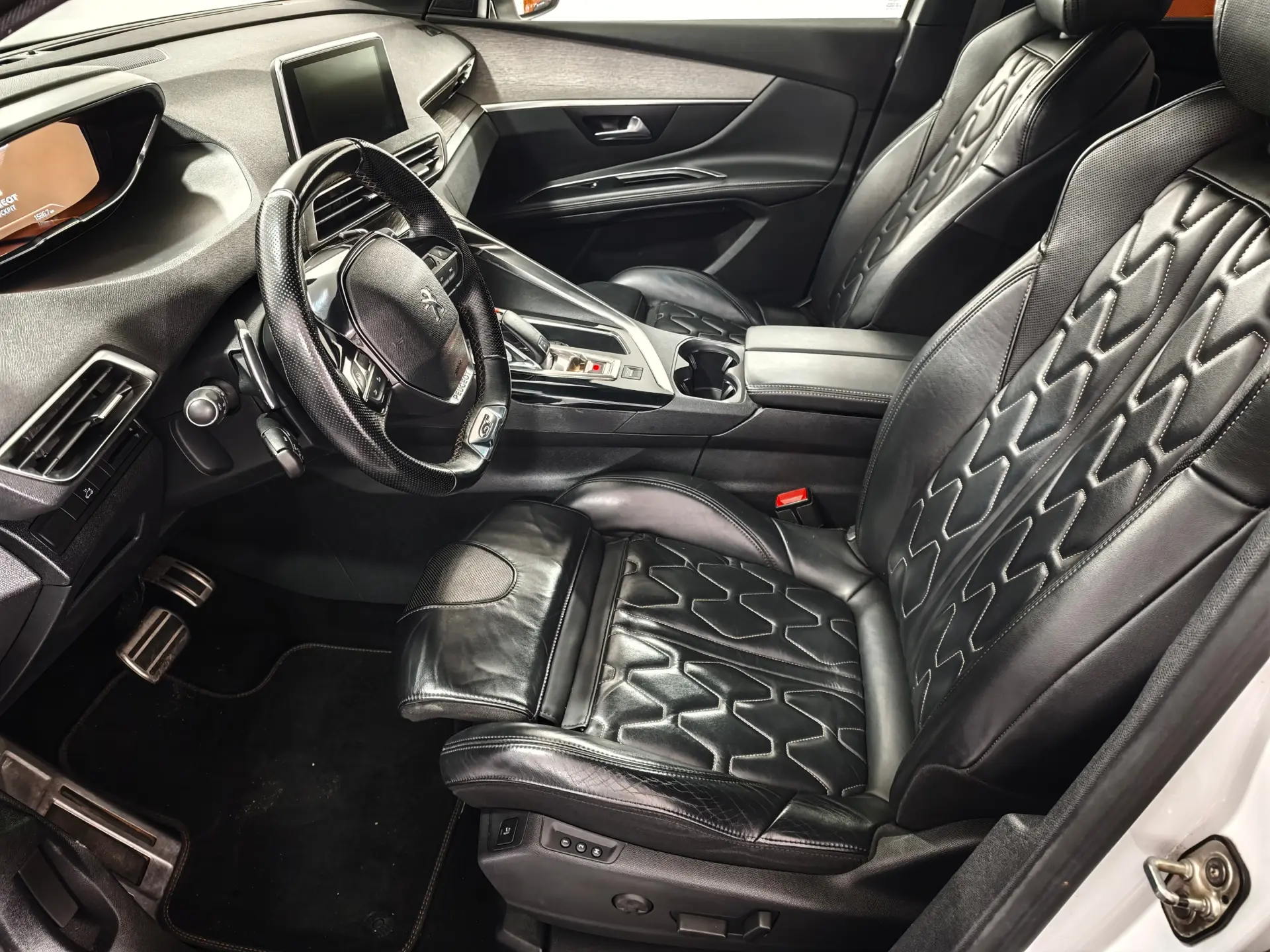 Peugeot 5008 2.0 BlueHDi GT Line EAT8 25