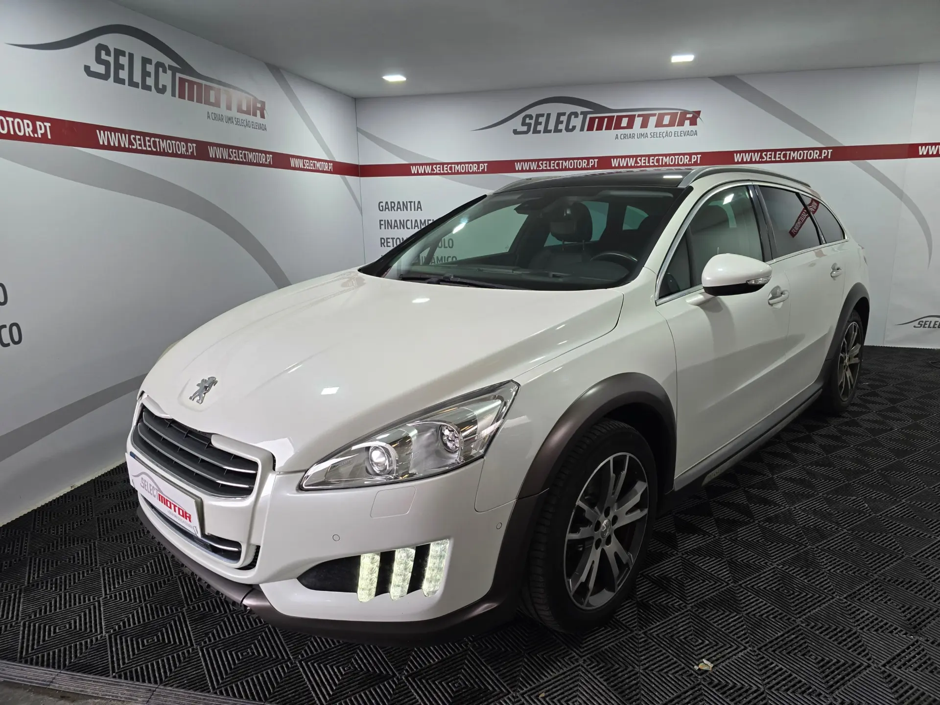 Peugeot 508 RXH 2.0 HDi Hybrid4 2-Tronic 1