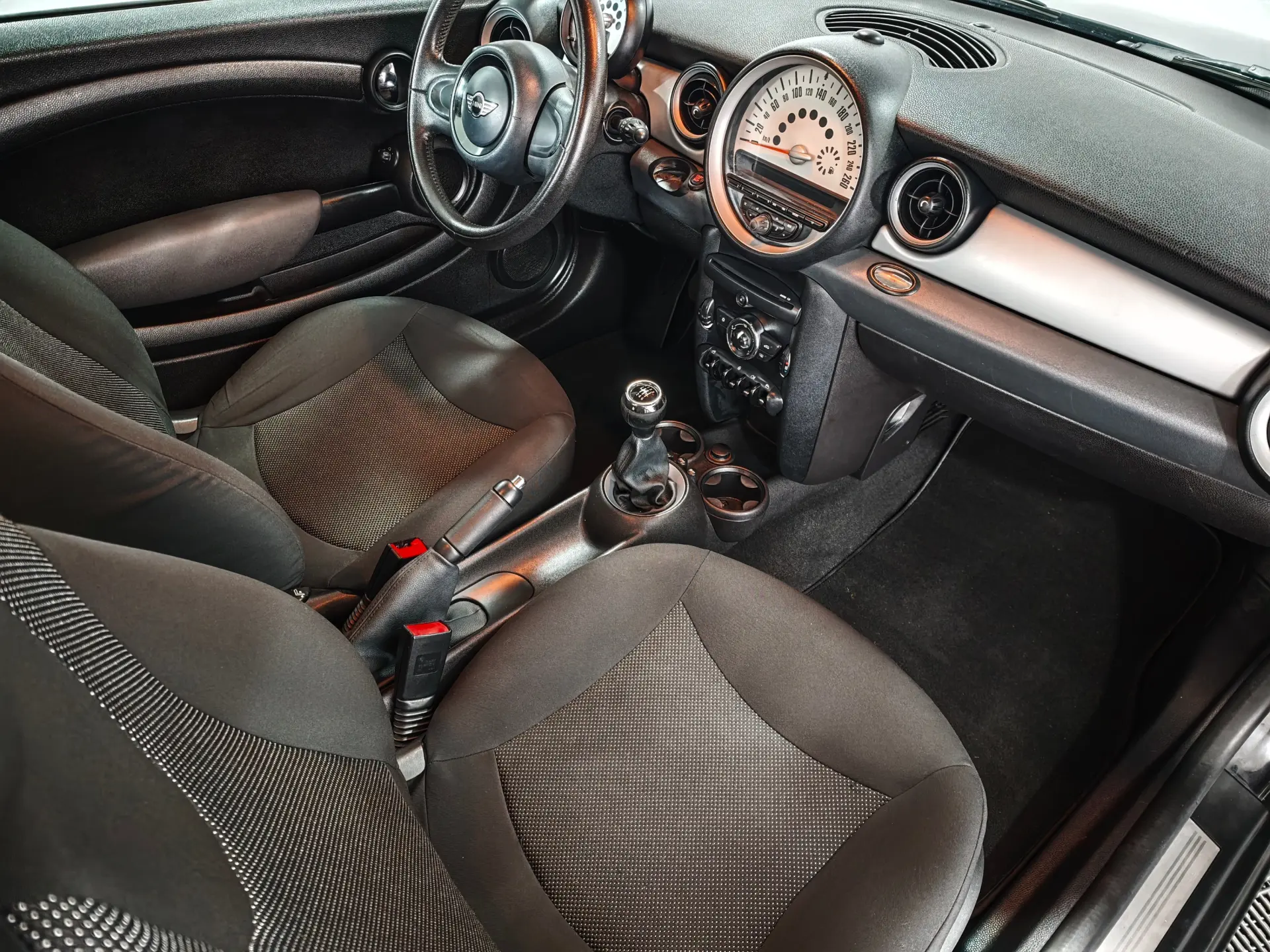 MINI 3 Portas Cooper 23