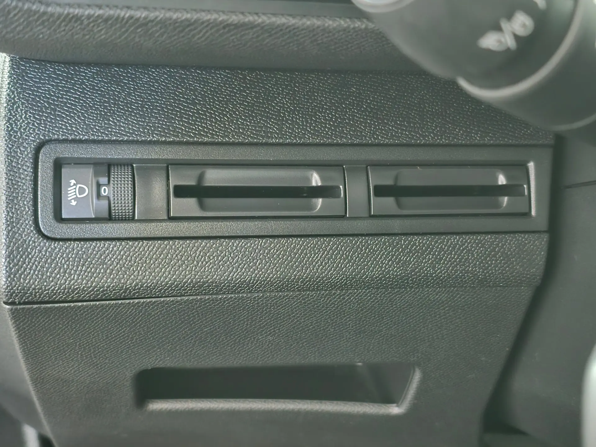 Peugeot 3008 PureTech 130 Stop & Start GPF EAT8 Active Pack 15