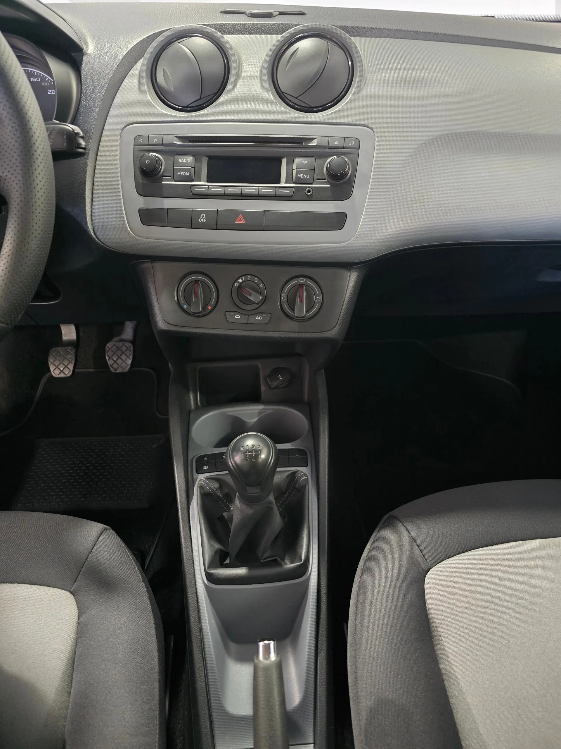 SEAT Ibiza 1.2 12V Reference 12